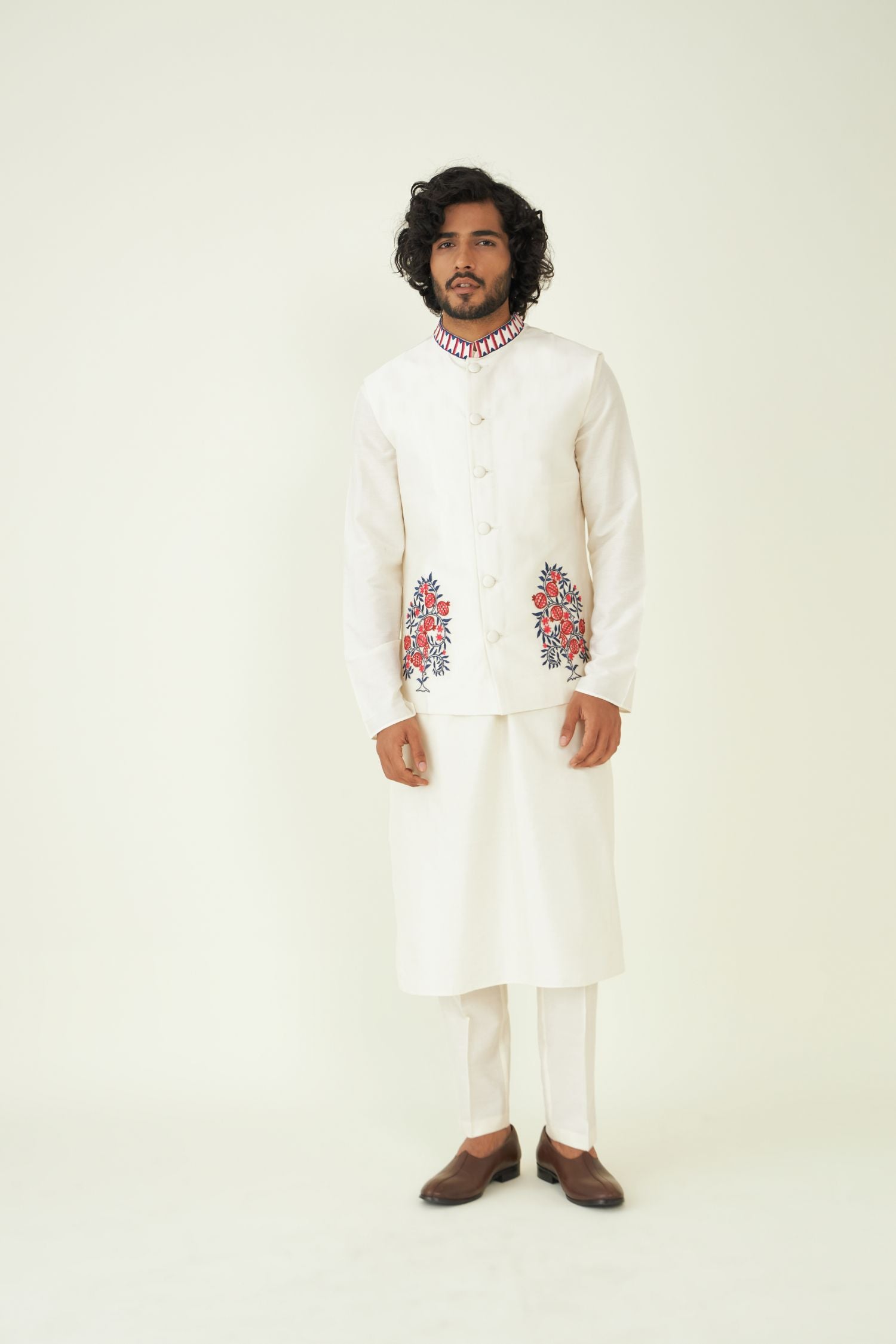 Sarang Bundi Set
