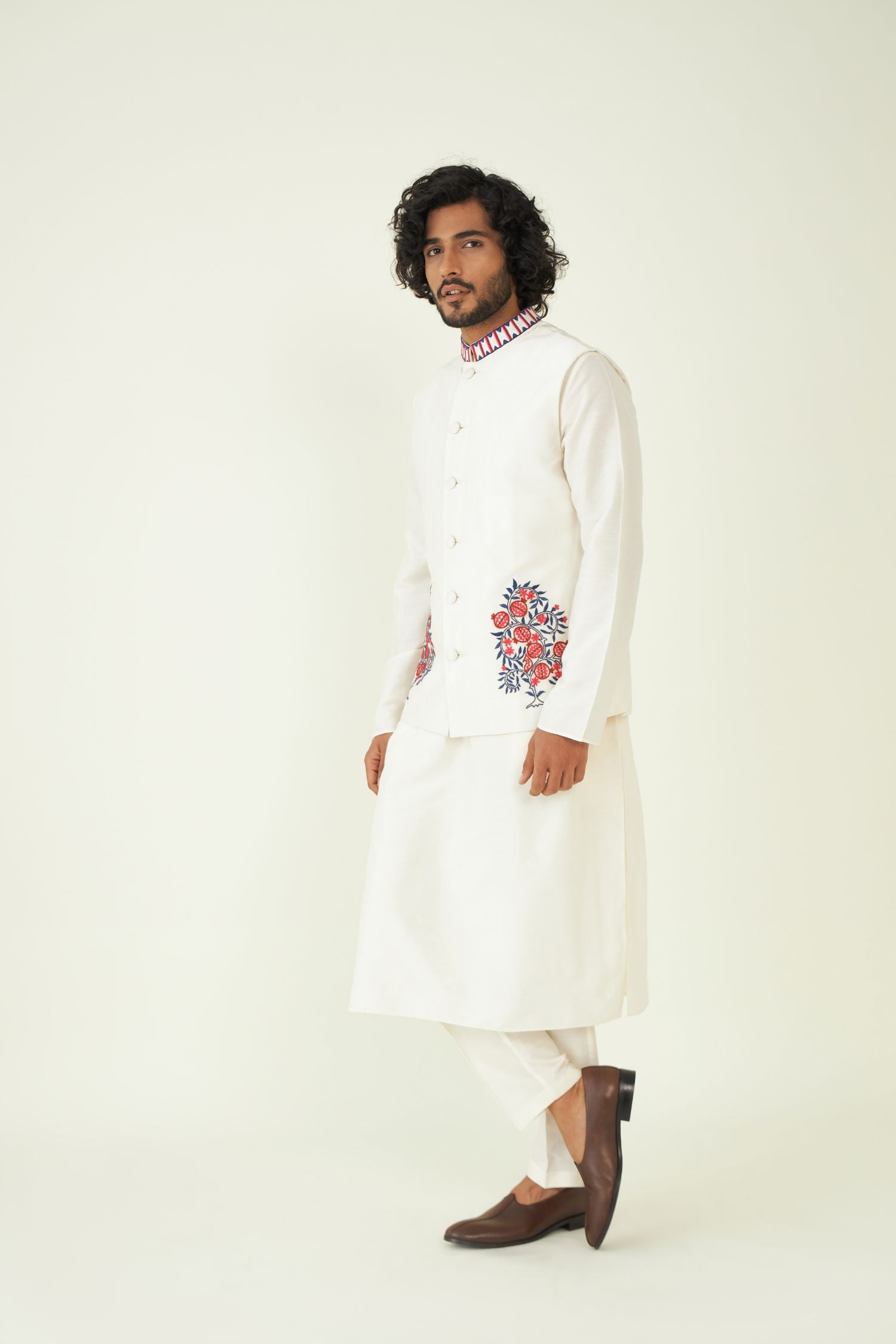 Sarang Bundi Set