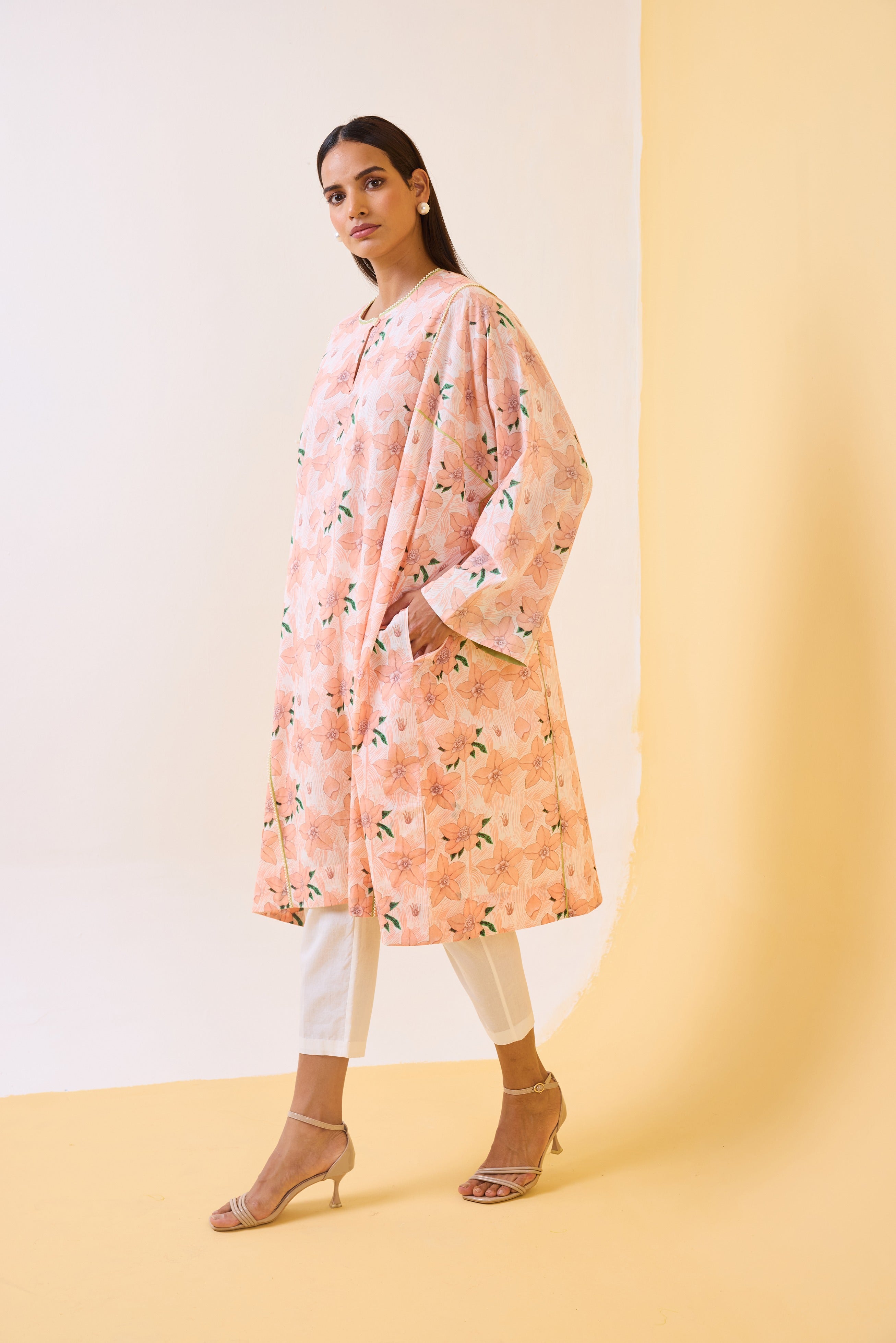 The Peachy Rose -Bud Pheran Kurta Set