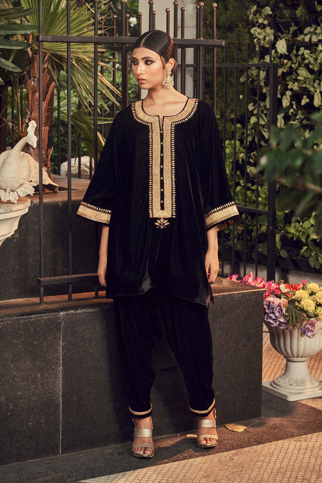 Black Dogri Kurta Set