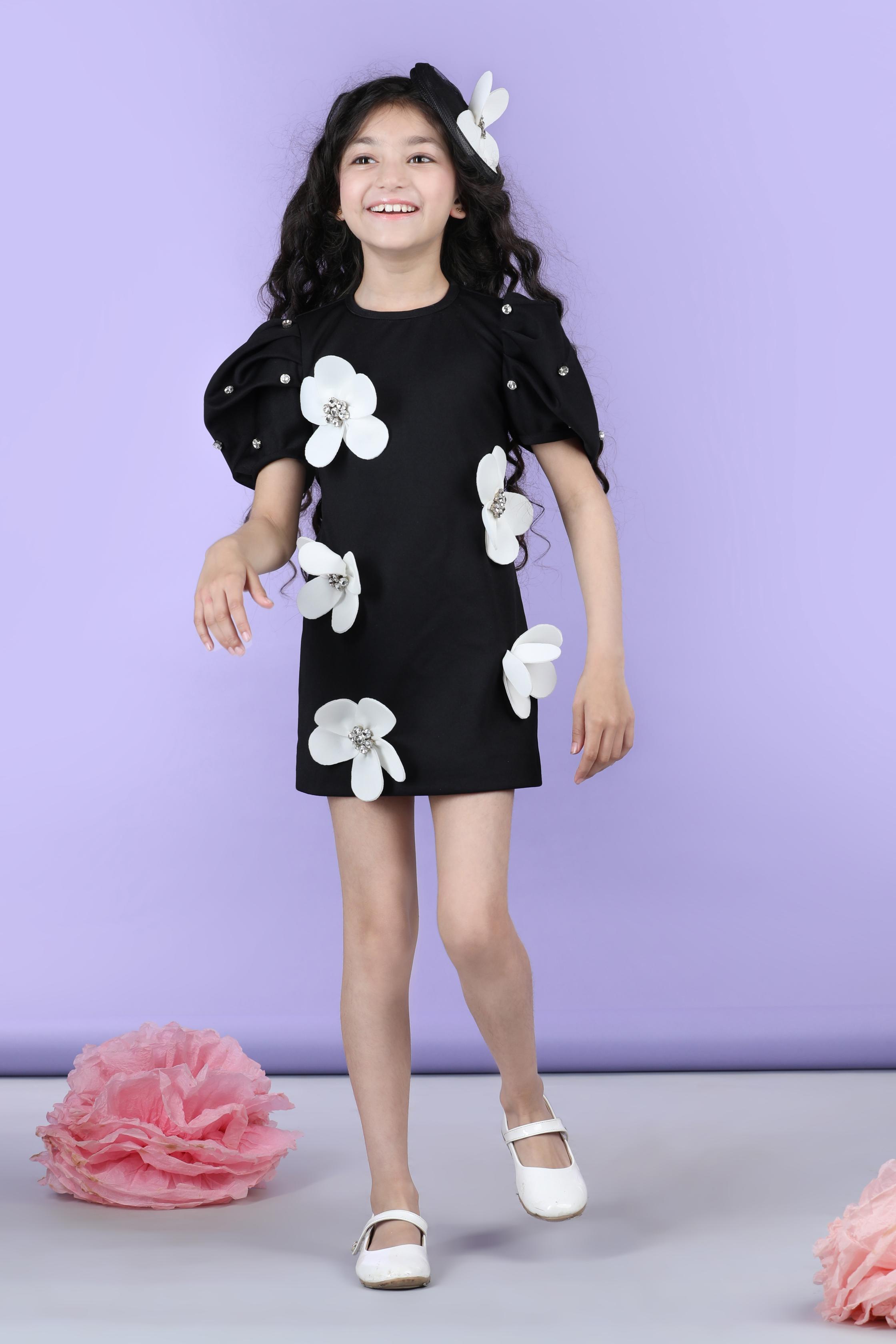 Straight Dress Embellished With 3D Flower And Stone Scattering