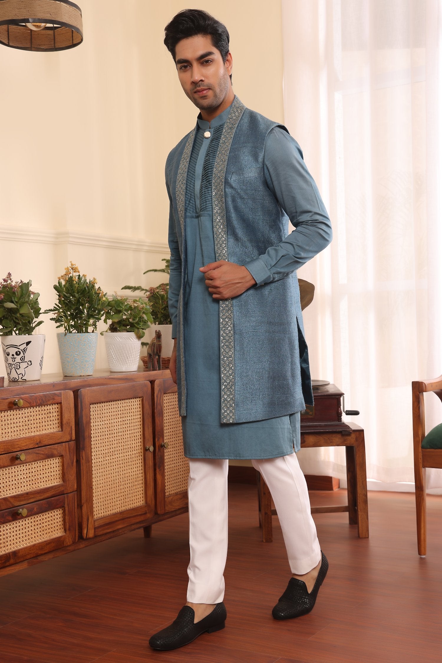 Teal Bue Kurta Pants With Shrug Jacket