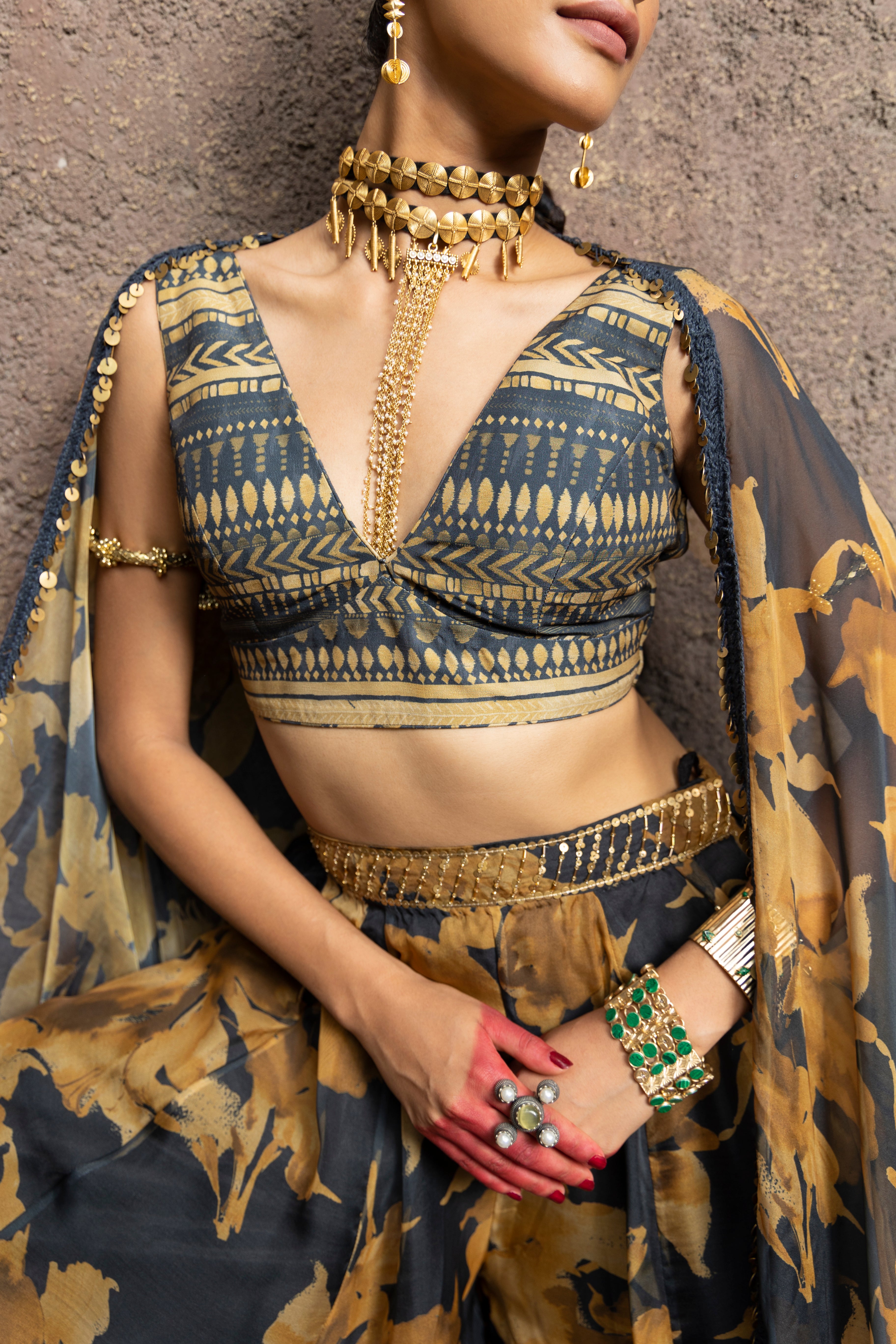 Amara Honey Cape Set