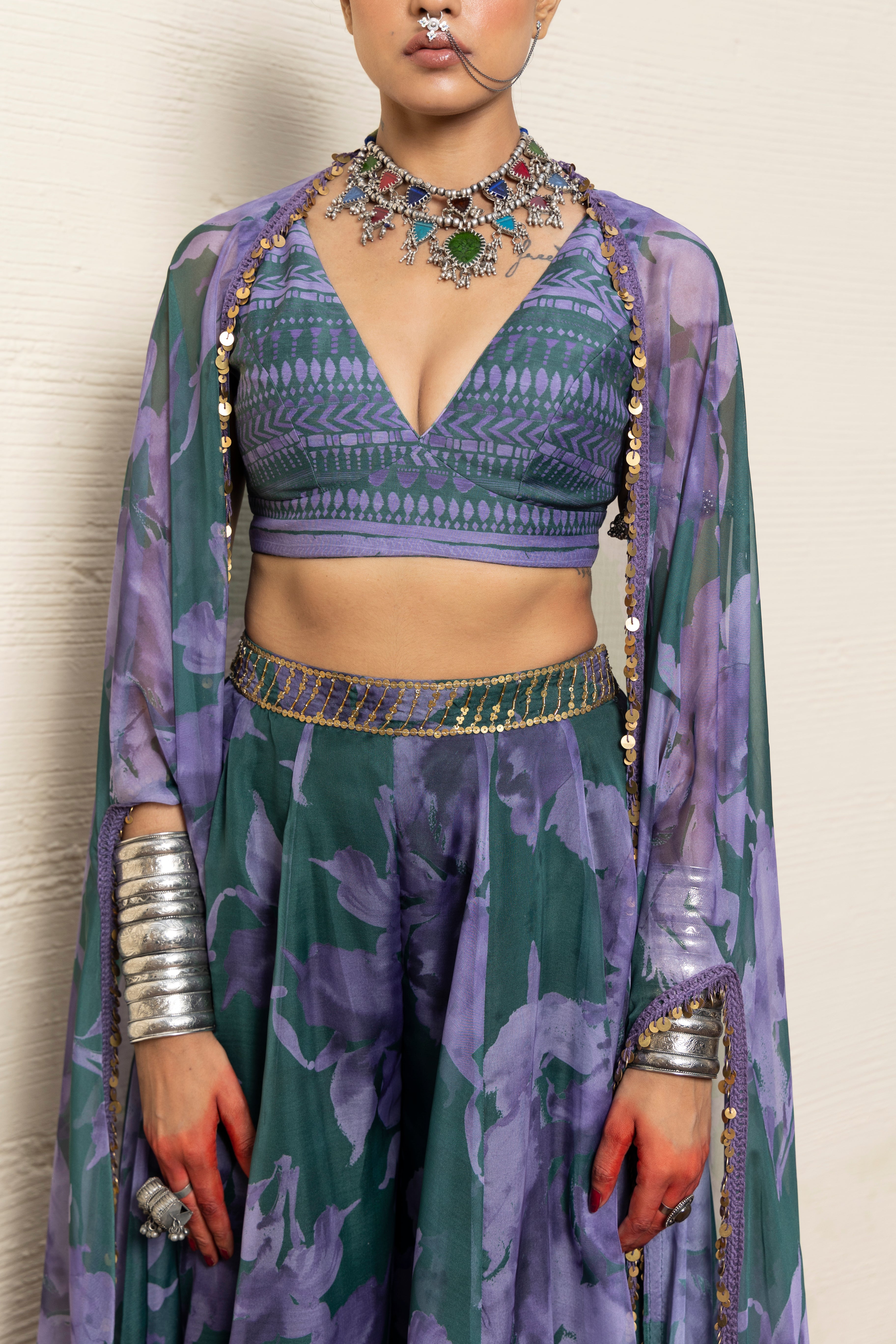 Amara Orchid Cape Set