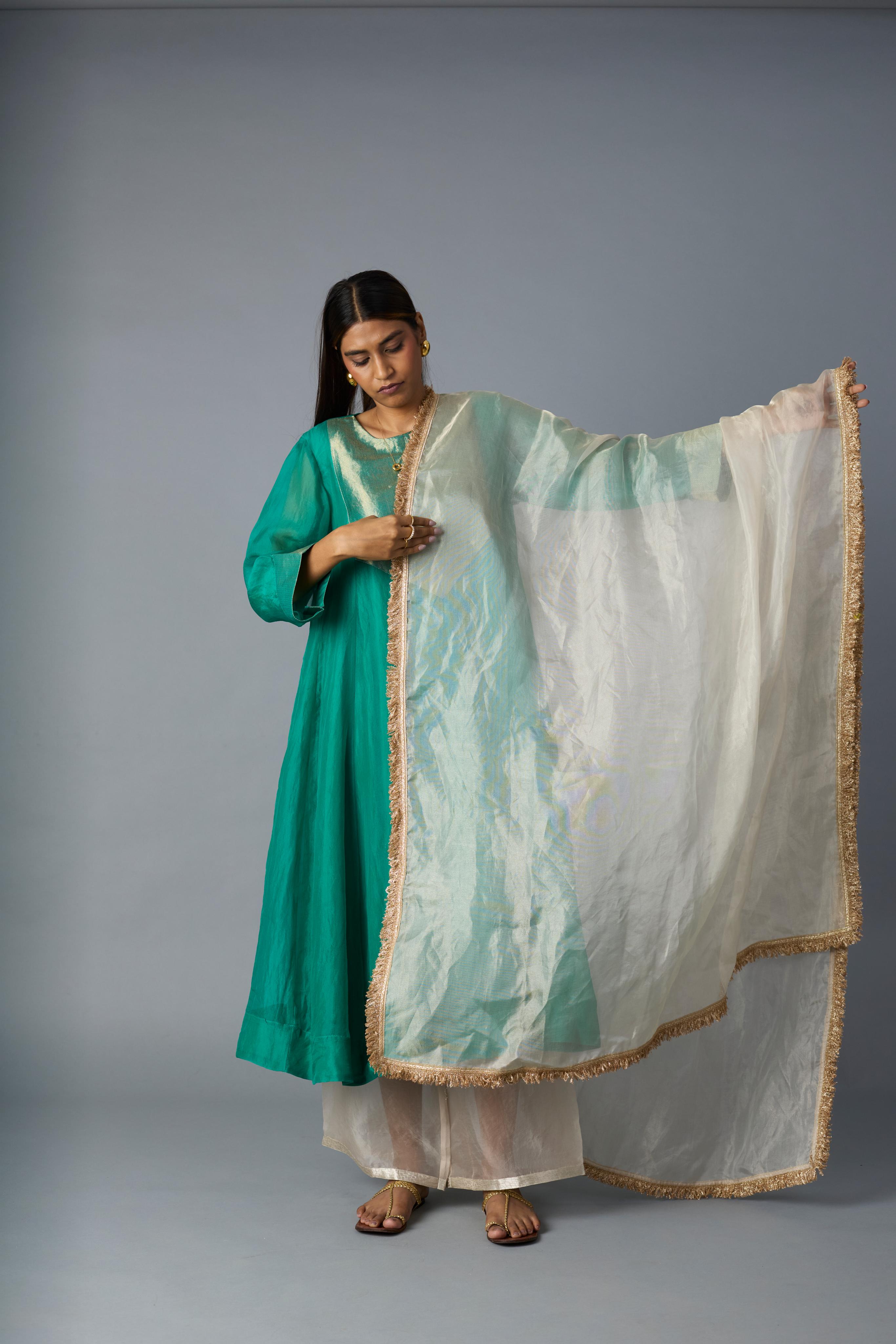 JAHAAN KURTA SET