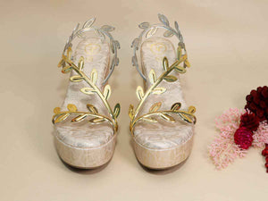Gold Leafy Leapord Wedge
