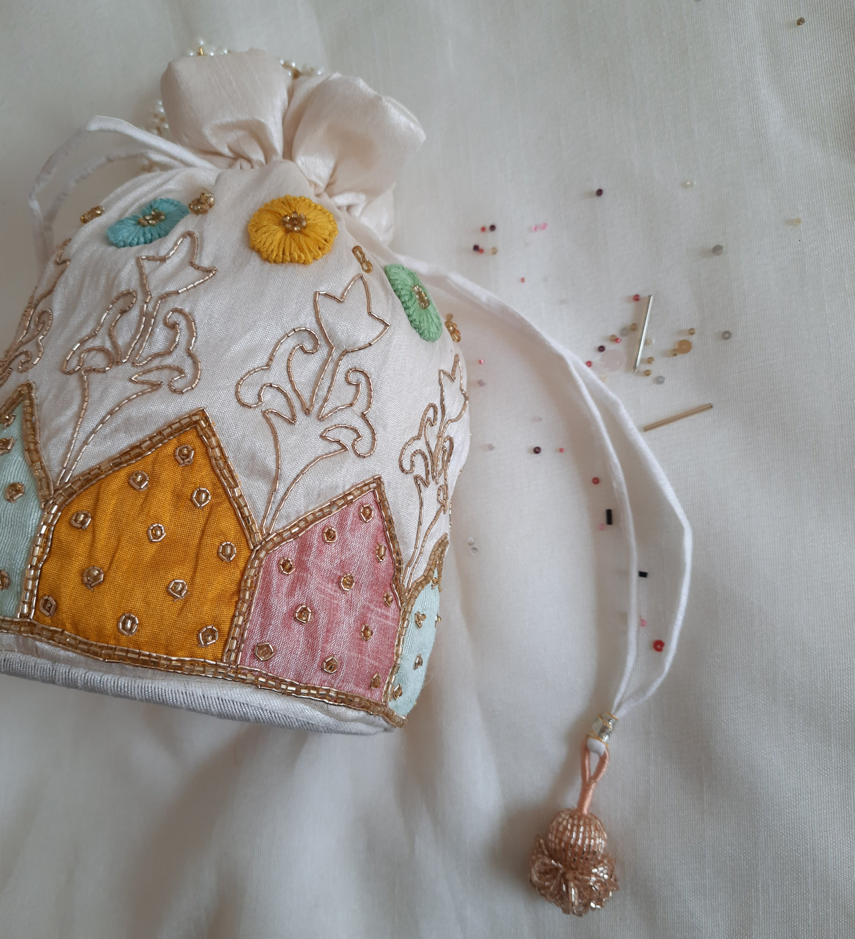 Appliquè Pastel Potli Bag
