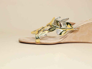 Gold Leafy Half Wedge