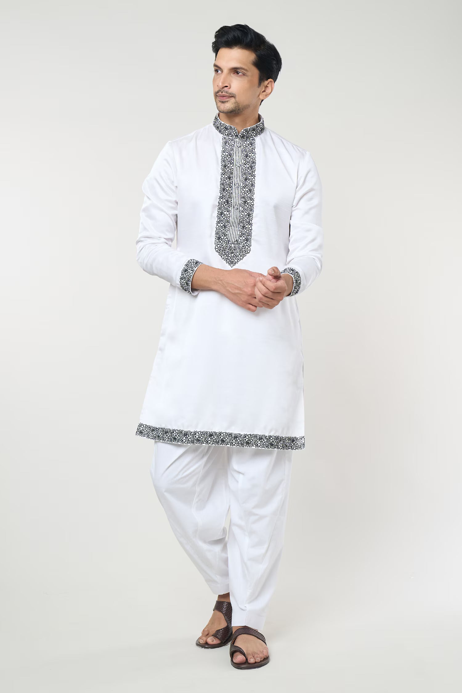 White Embroidred Kurta Set