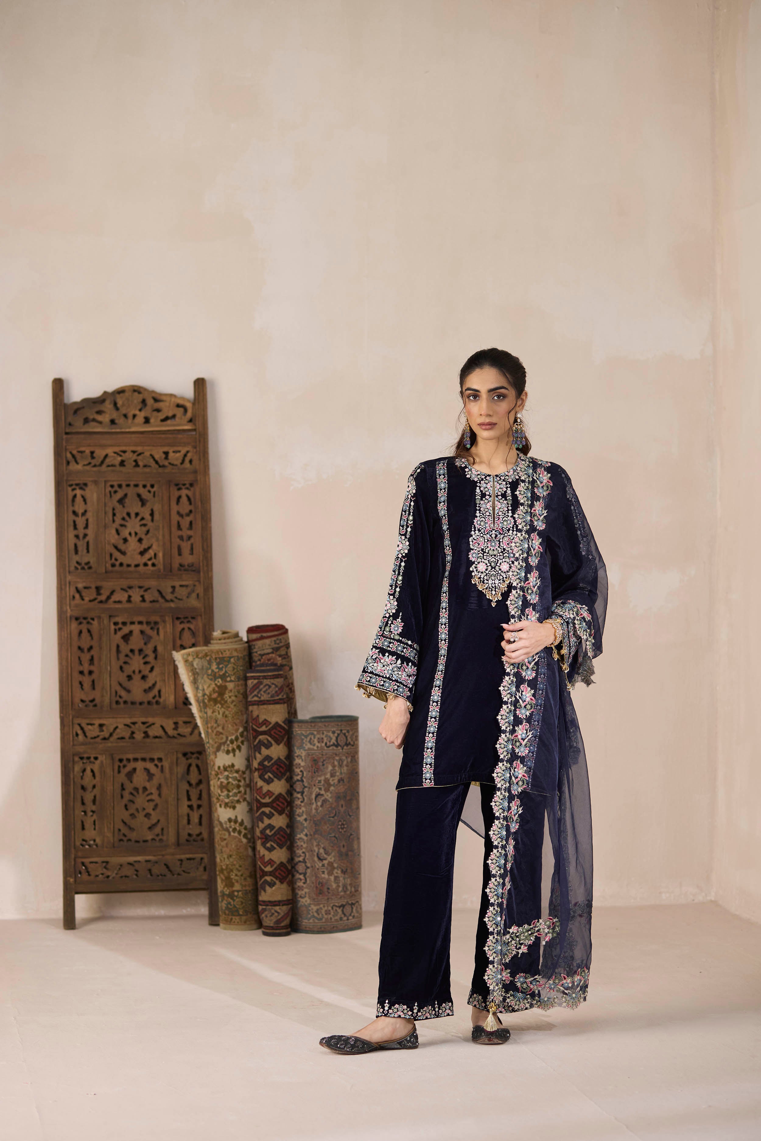 Kashmiri Kurta