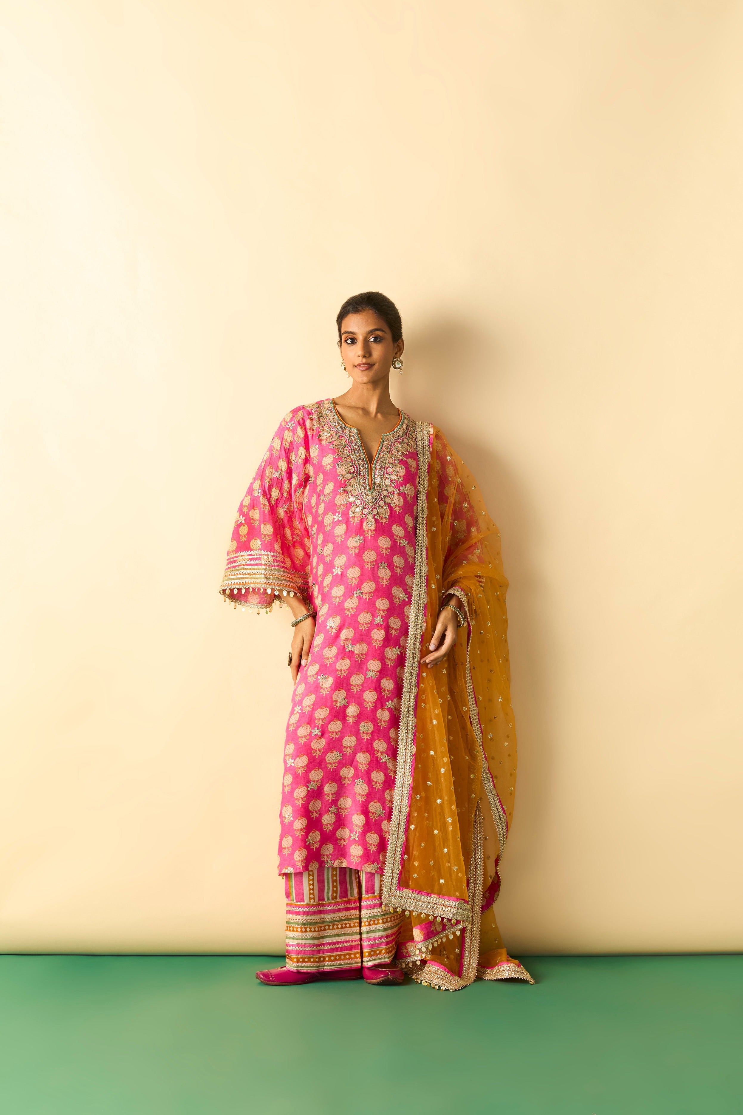 Dwiti Kurta Set