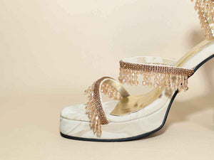 Glitz Spring Beige Levated Elevations Heel