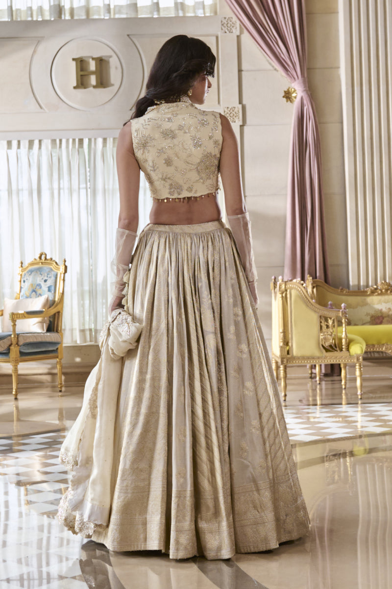 ARUNA LEHENGA SET