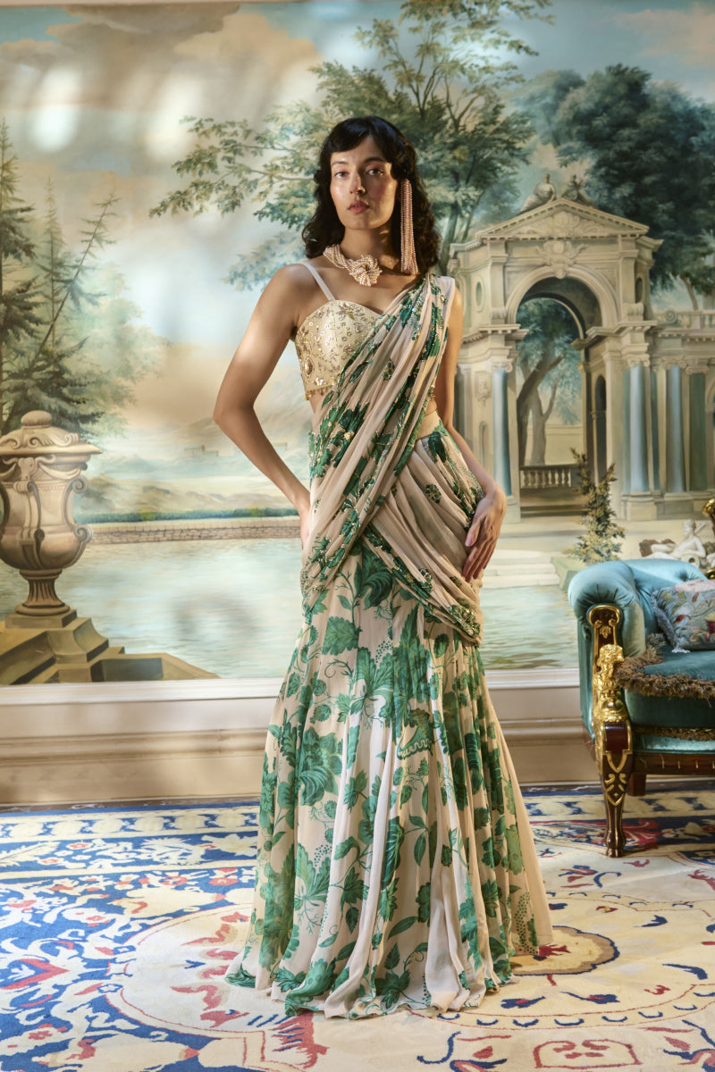 SAREE