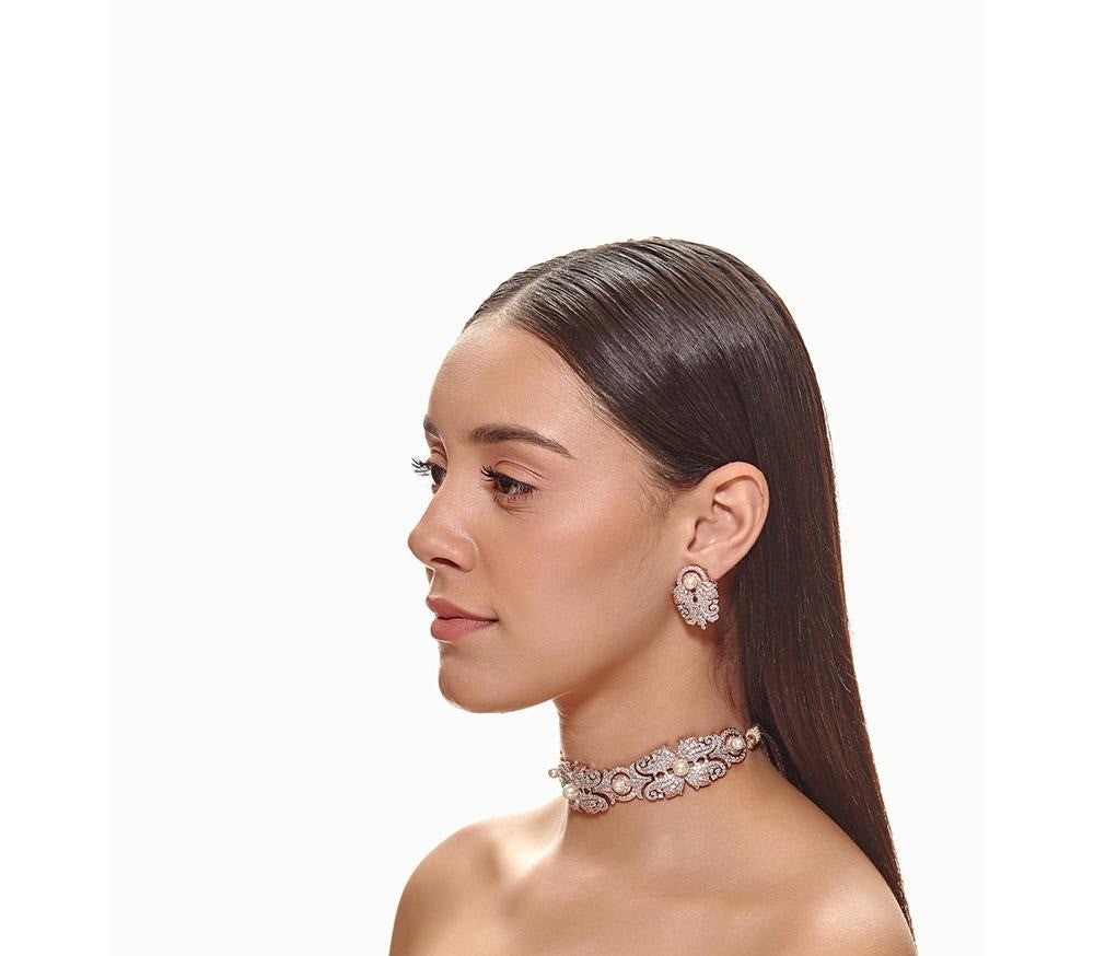 Rosegold And White Floral Diamond Choker Set