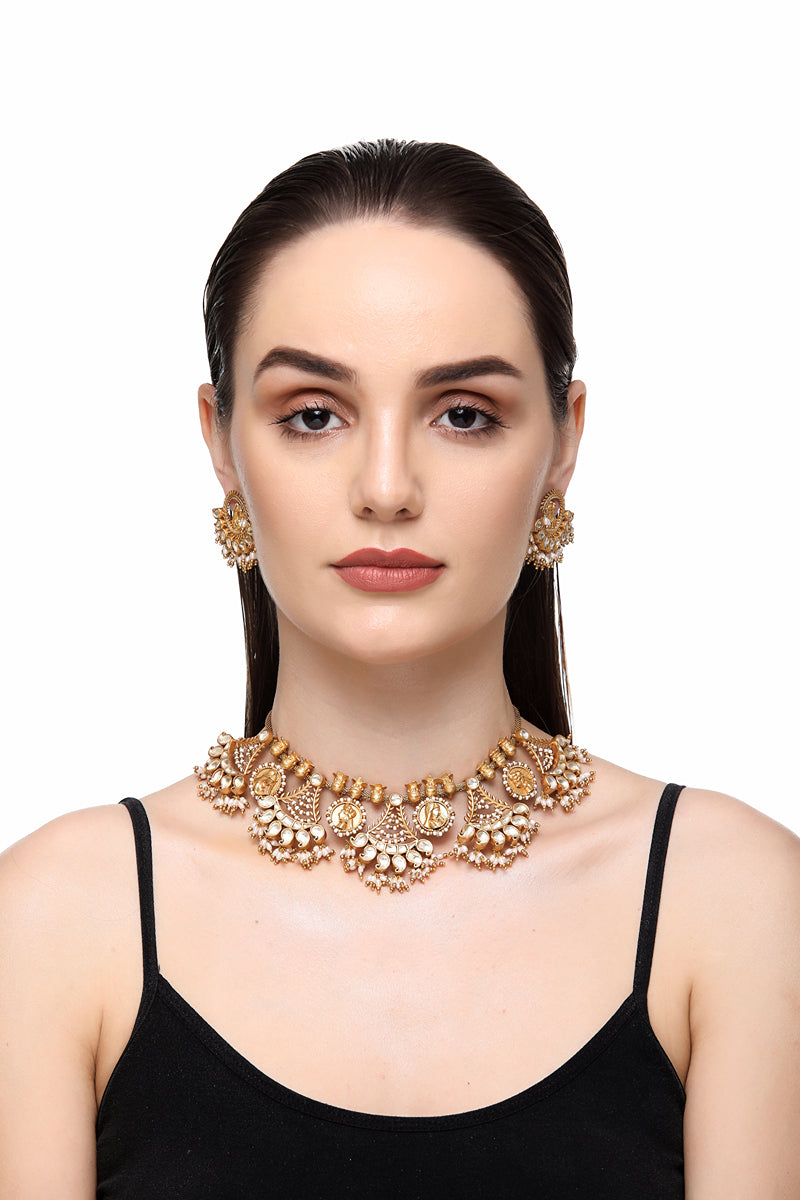 Meet Necklace Set