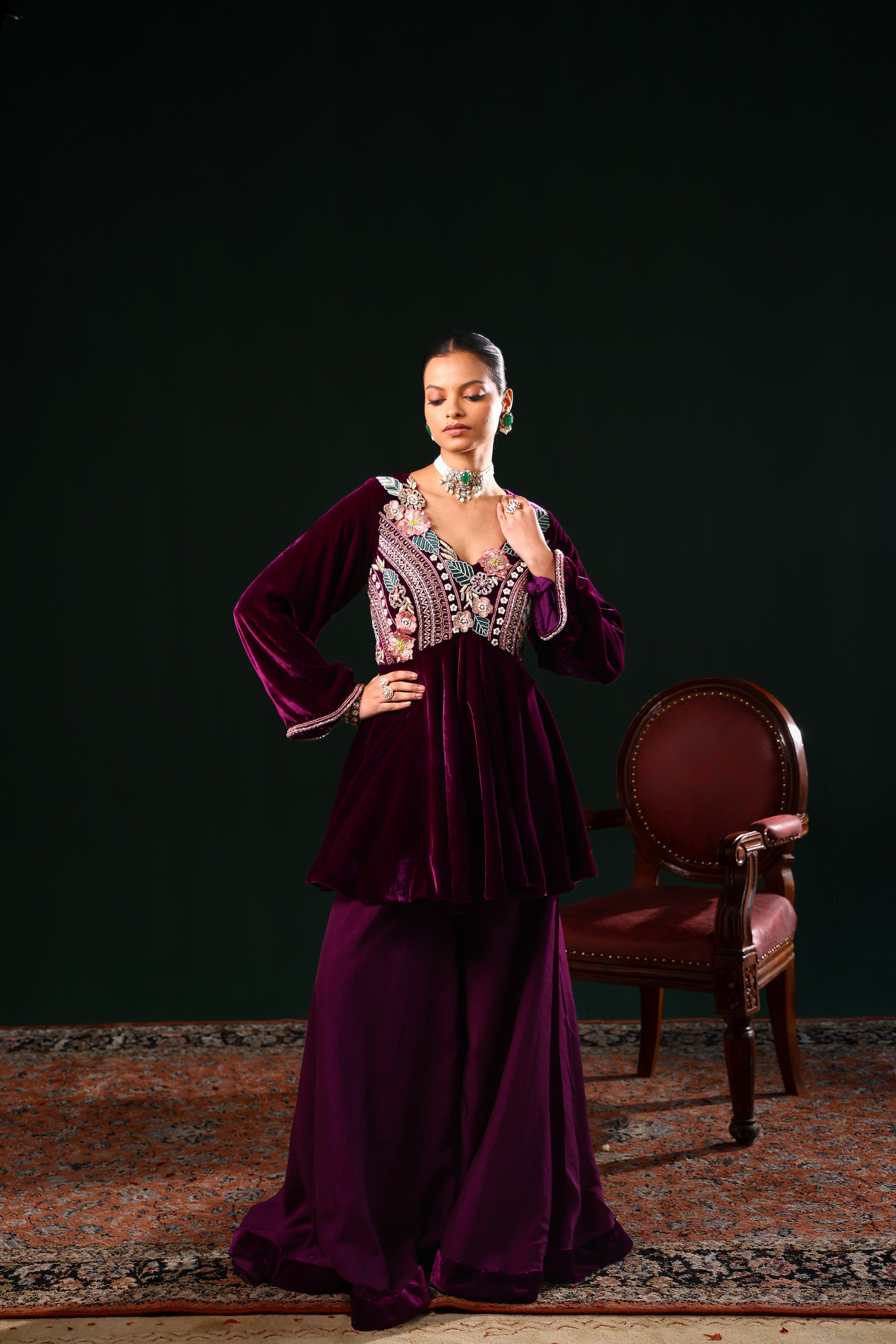 Azran Peplum