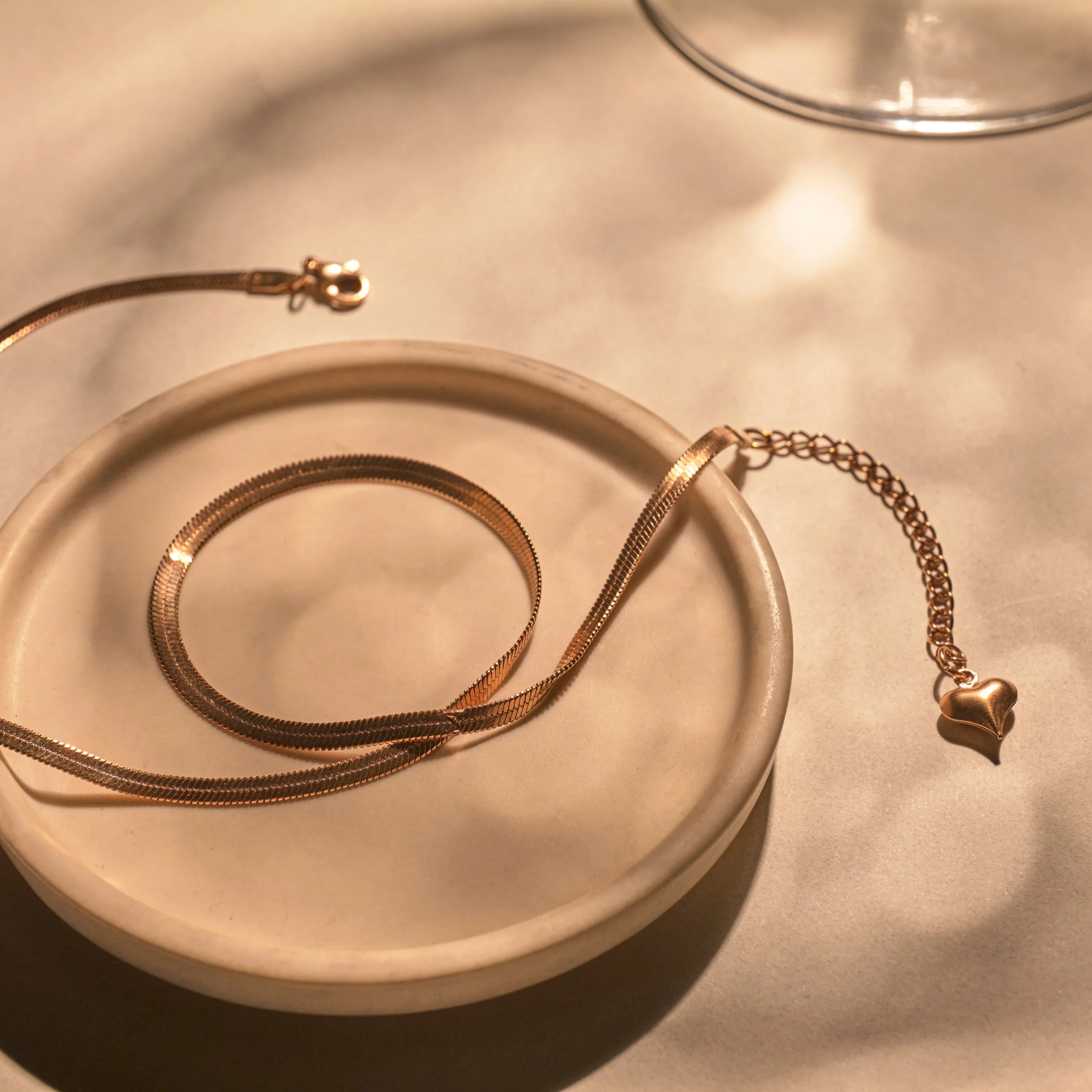 Baesic Single Layered Neckchain Rose Gold