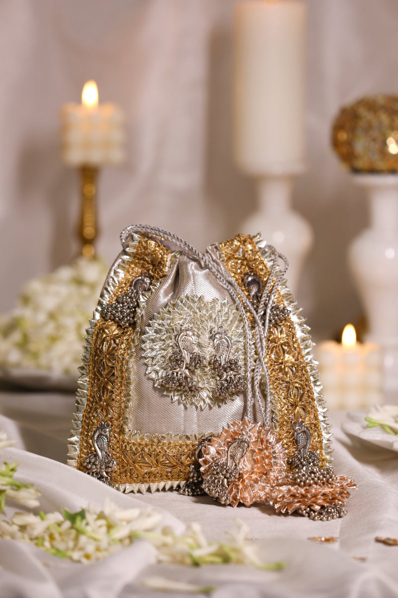 Mayra-Silver Potli