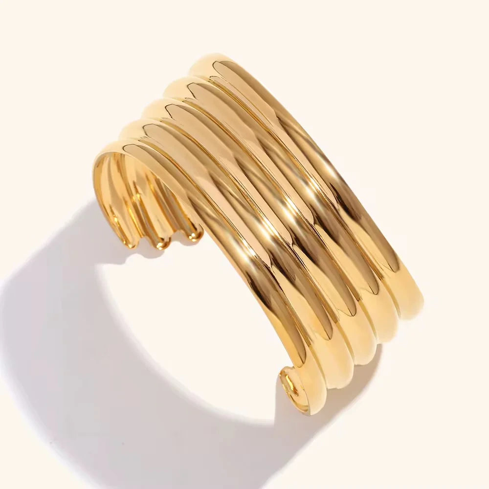 Cleopetra Gold Cuff