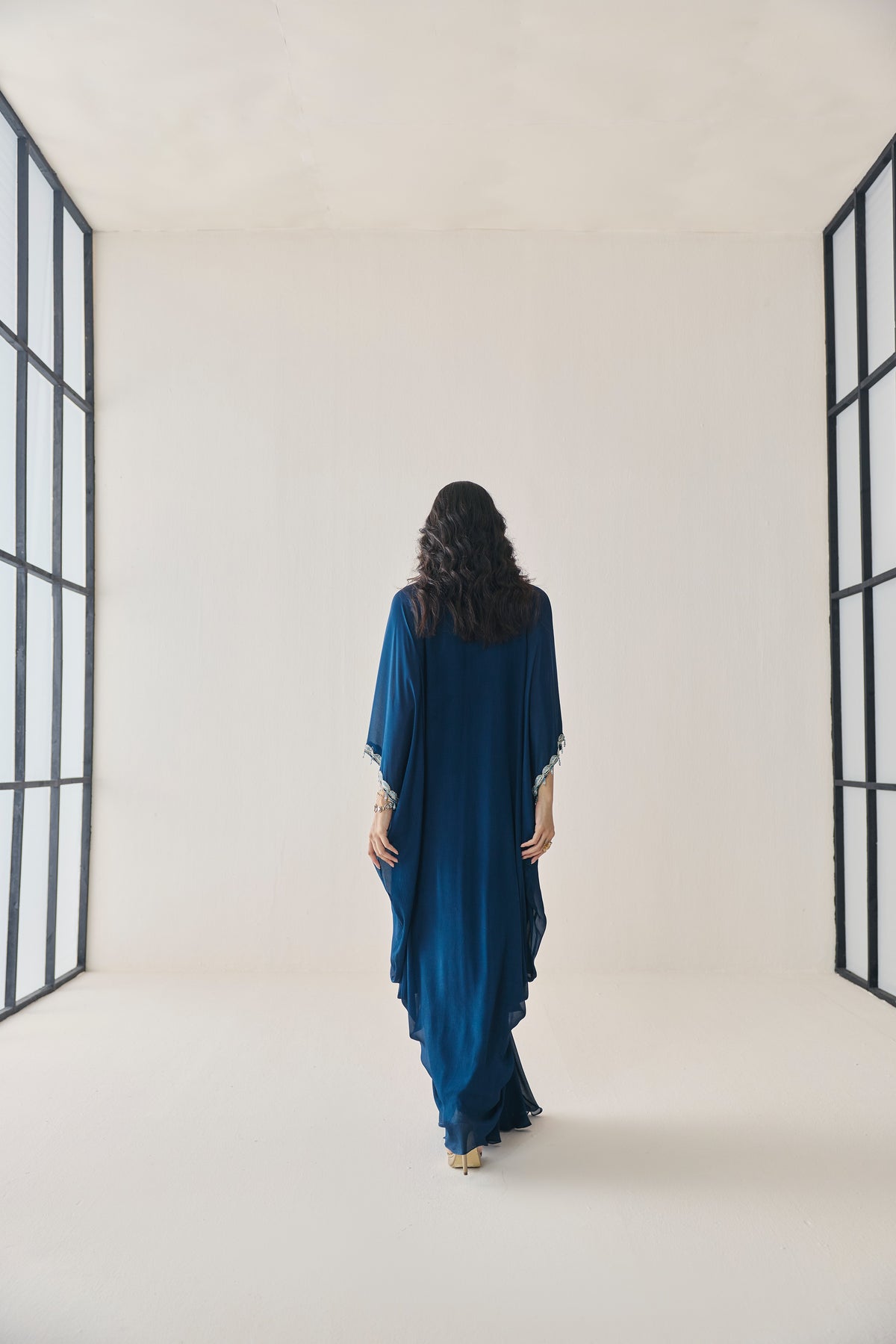 SILKY KAFTAN