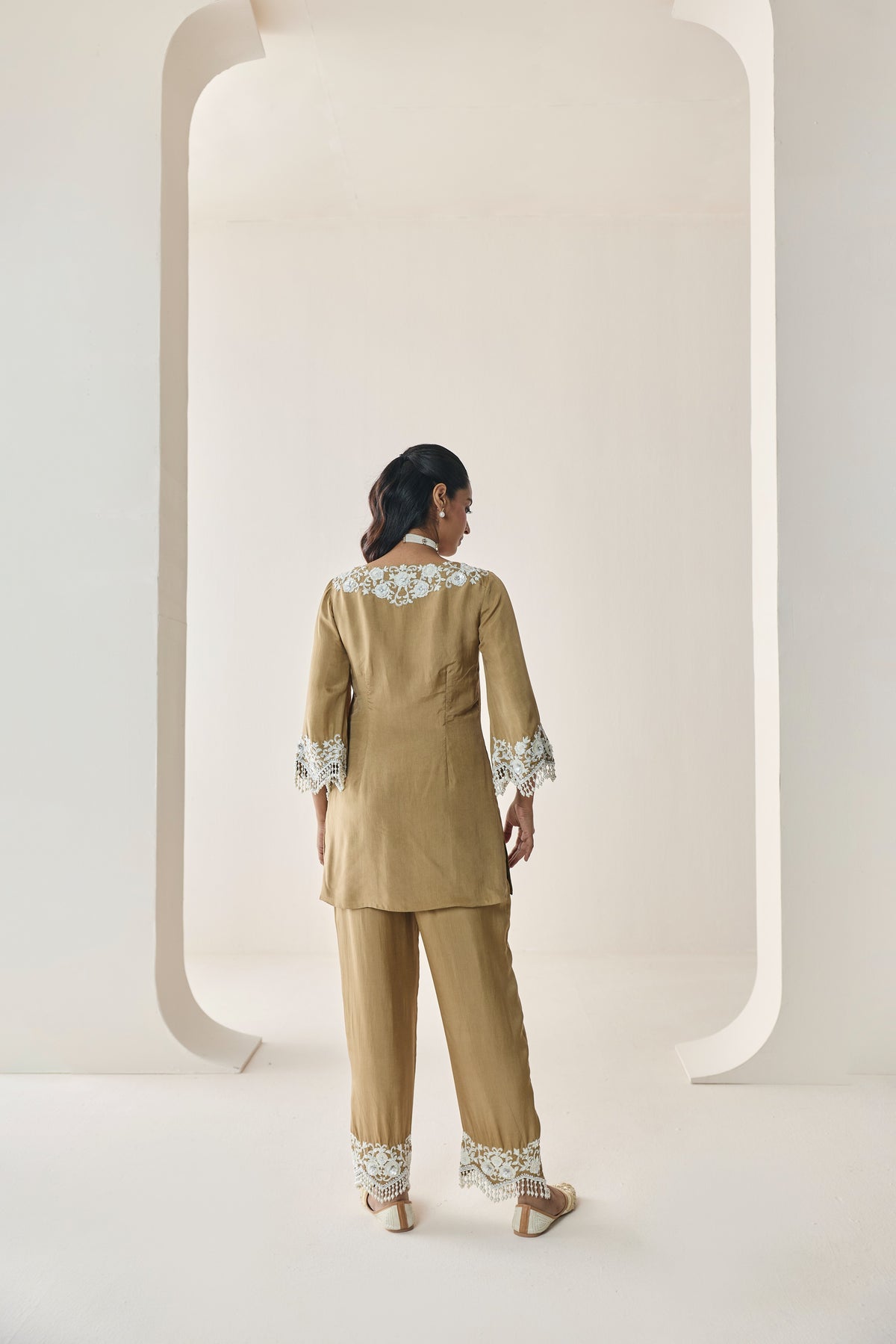 NELLI KURTA SET