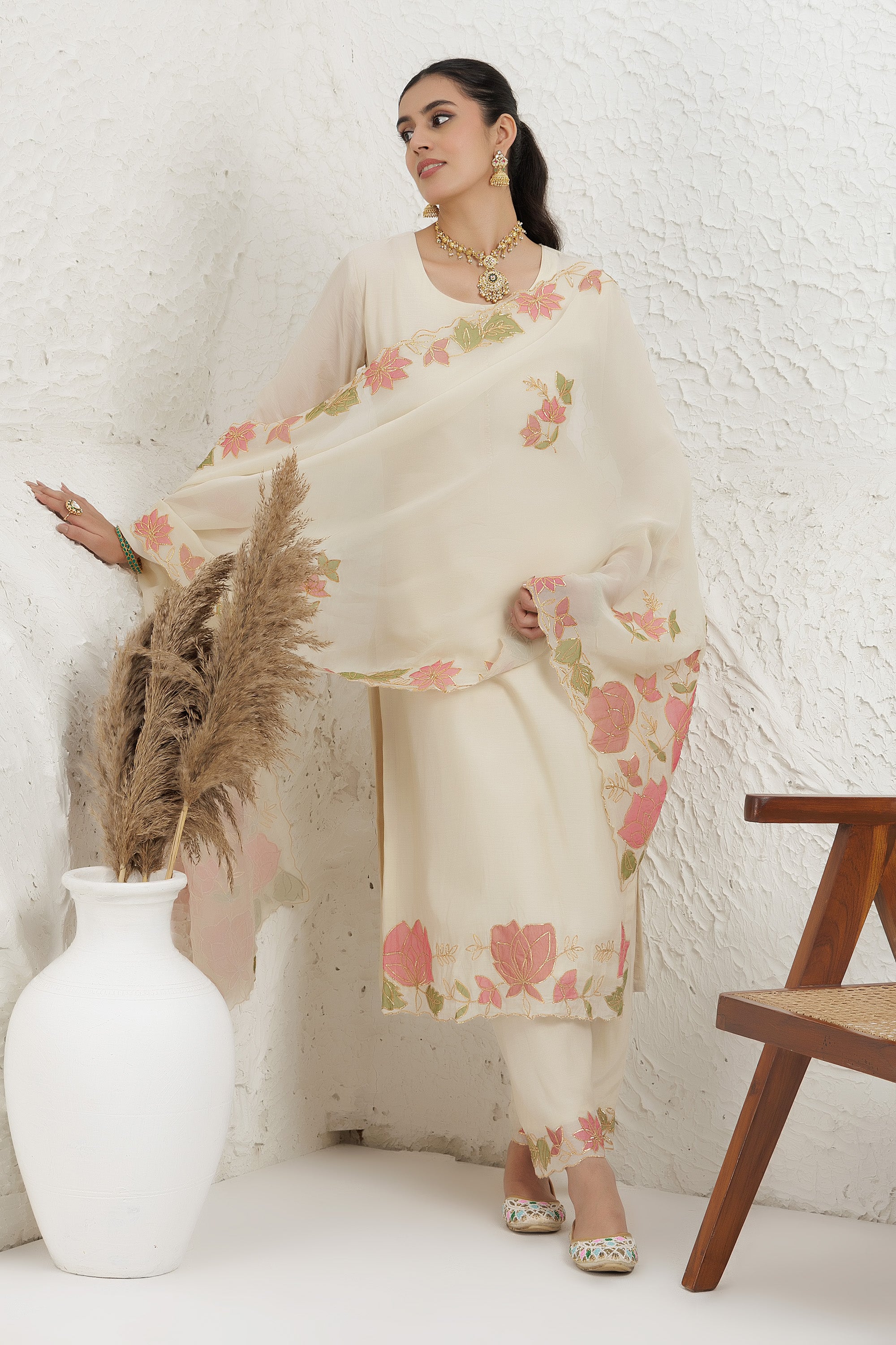 Off White Silk Muslin Applique Work Kurta Set