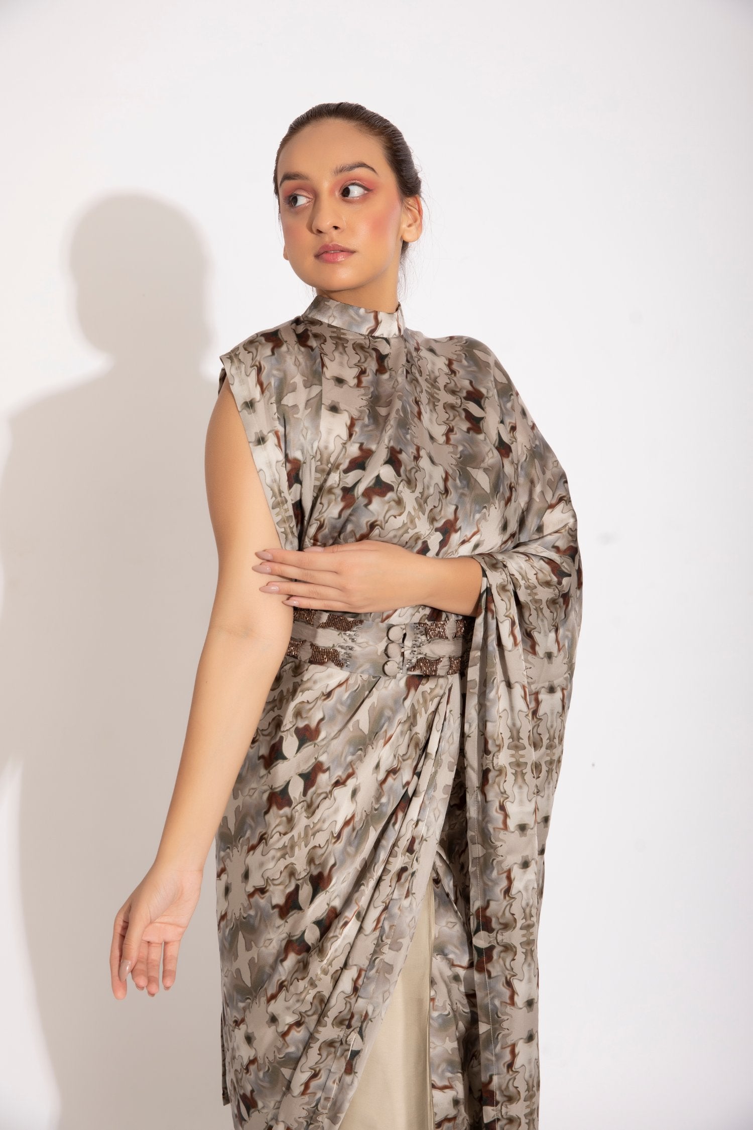 Pre- Stitched Sari With A Collar