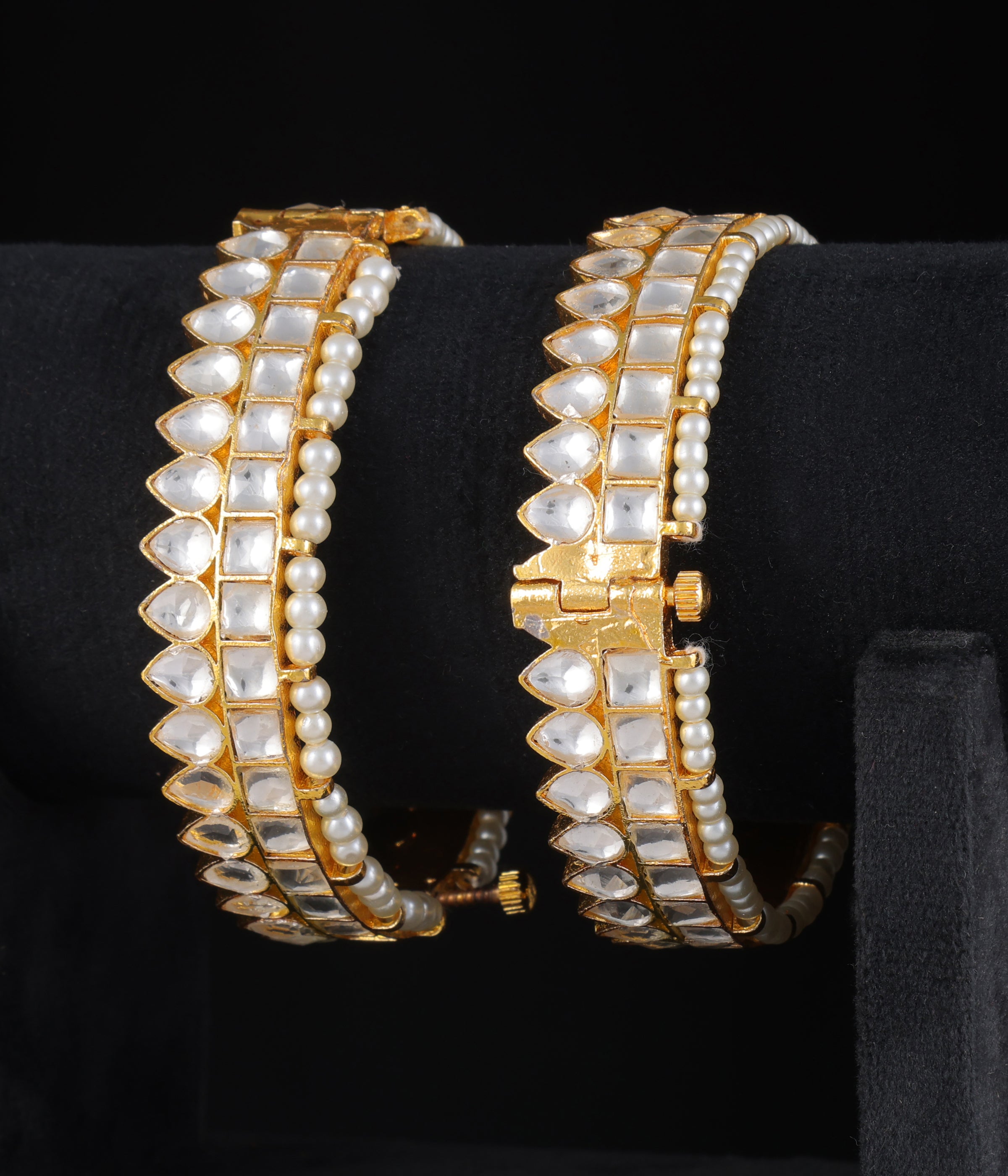 Gold finish kundan bangles