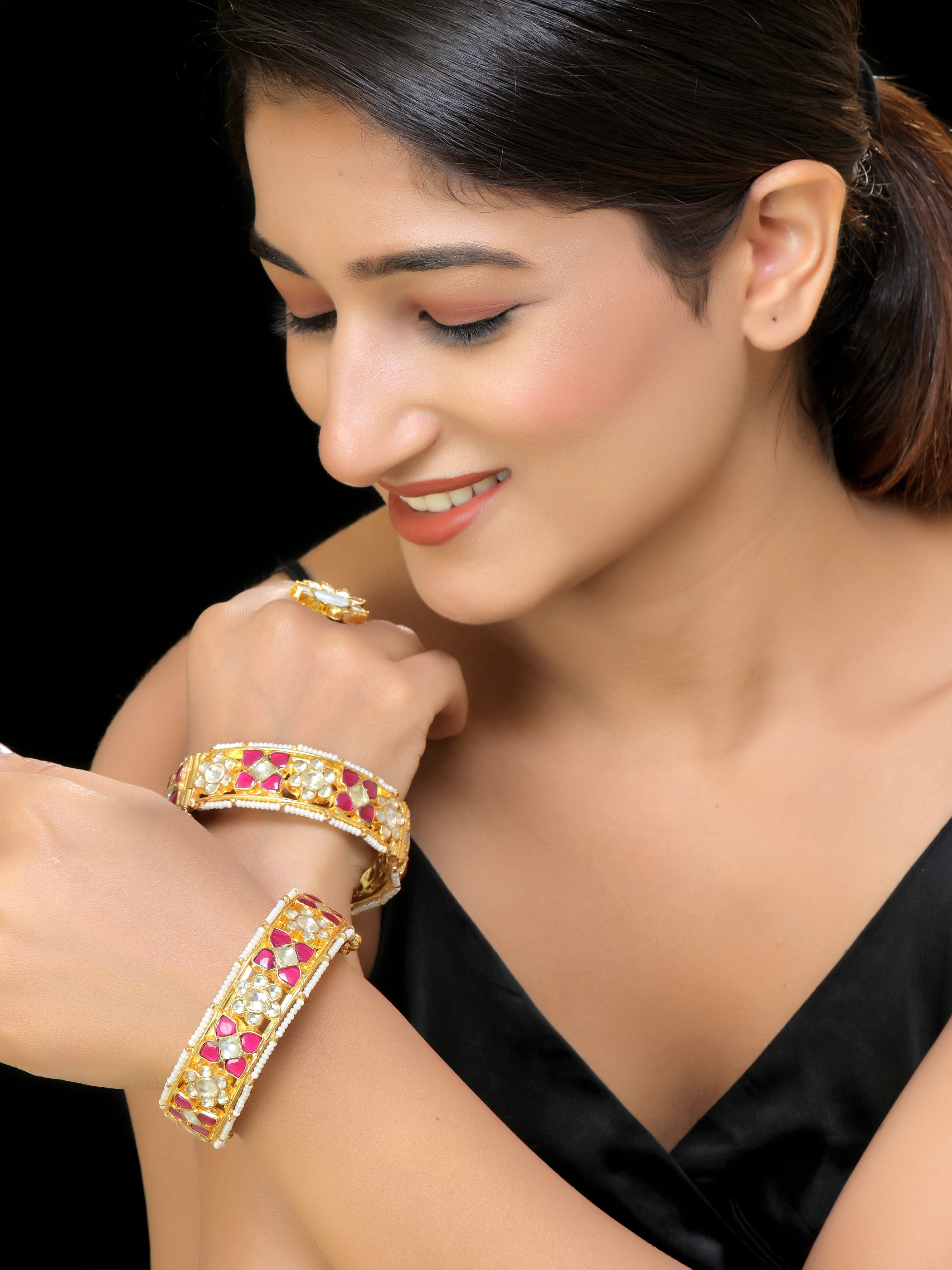 Gold finish kundan bangles
