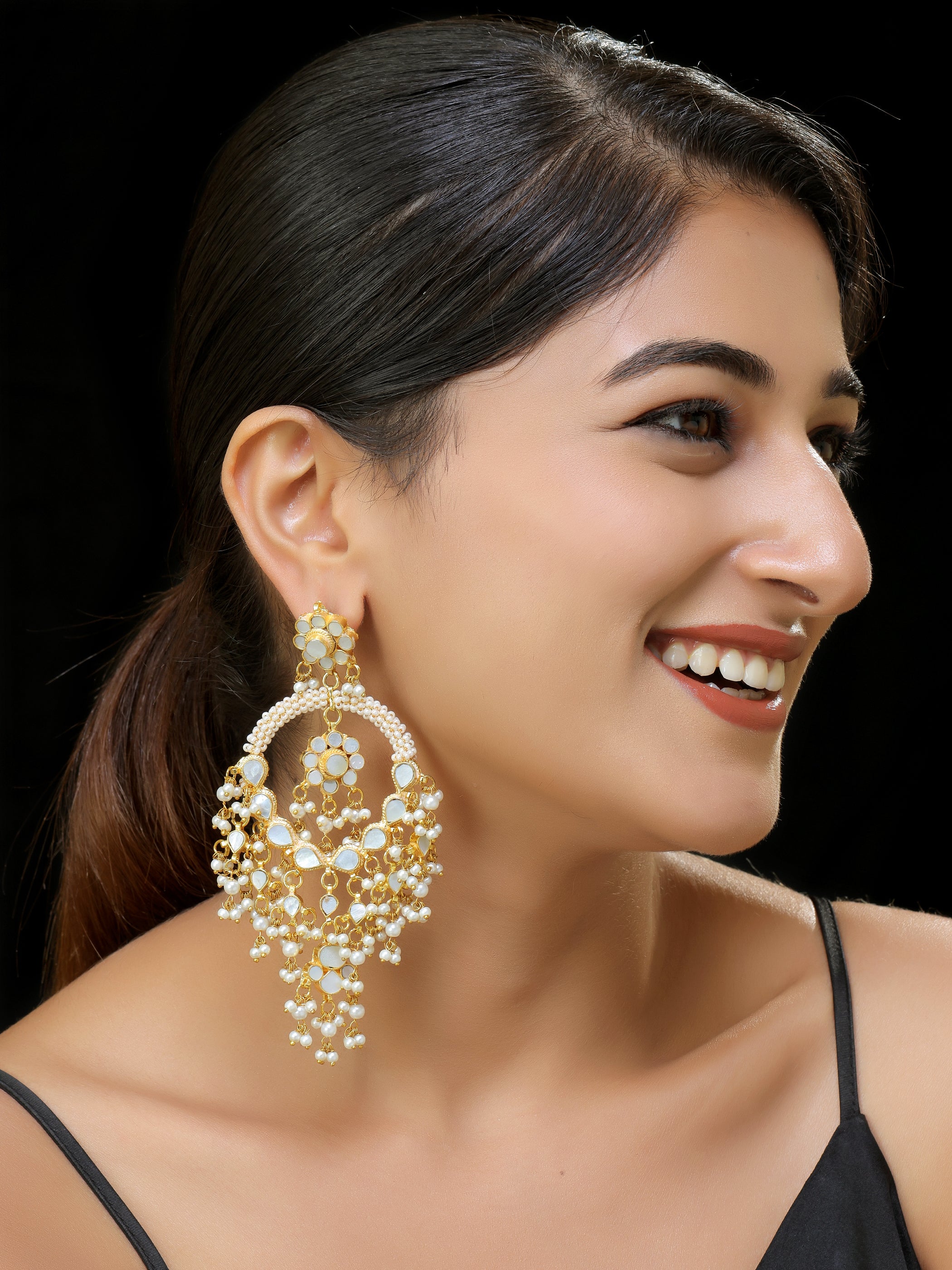 Gold finish Kundan Mother of pearls Chaandbali