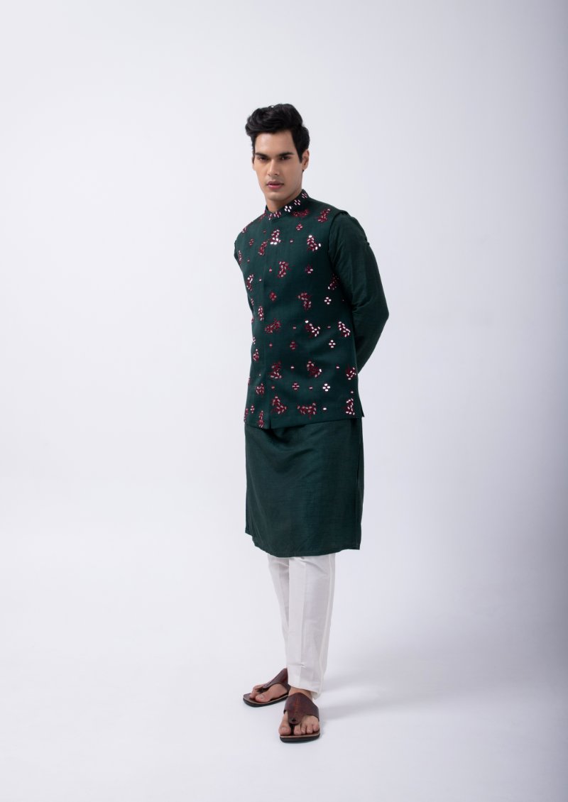 Bottle Green Curve Placket Kurta Set With Bottle Green Contrast Floral Emb Bundi