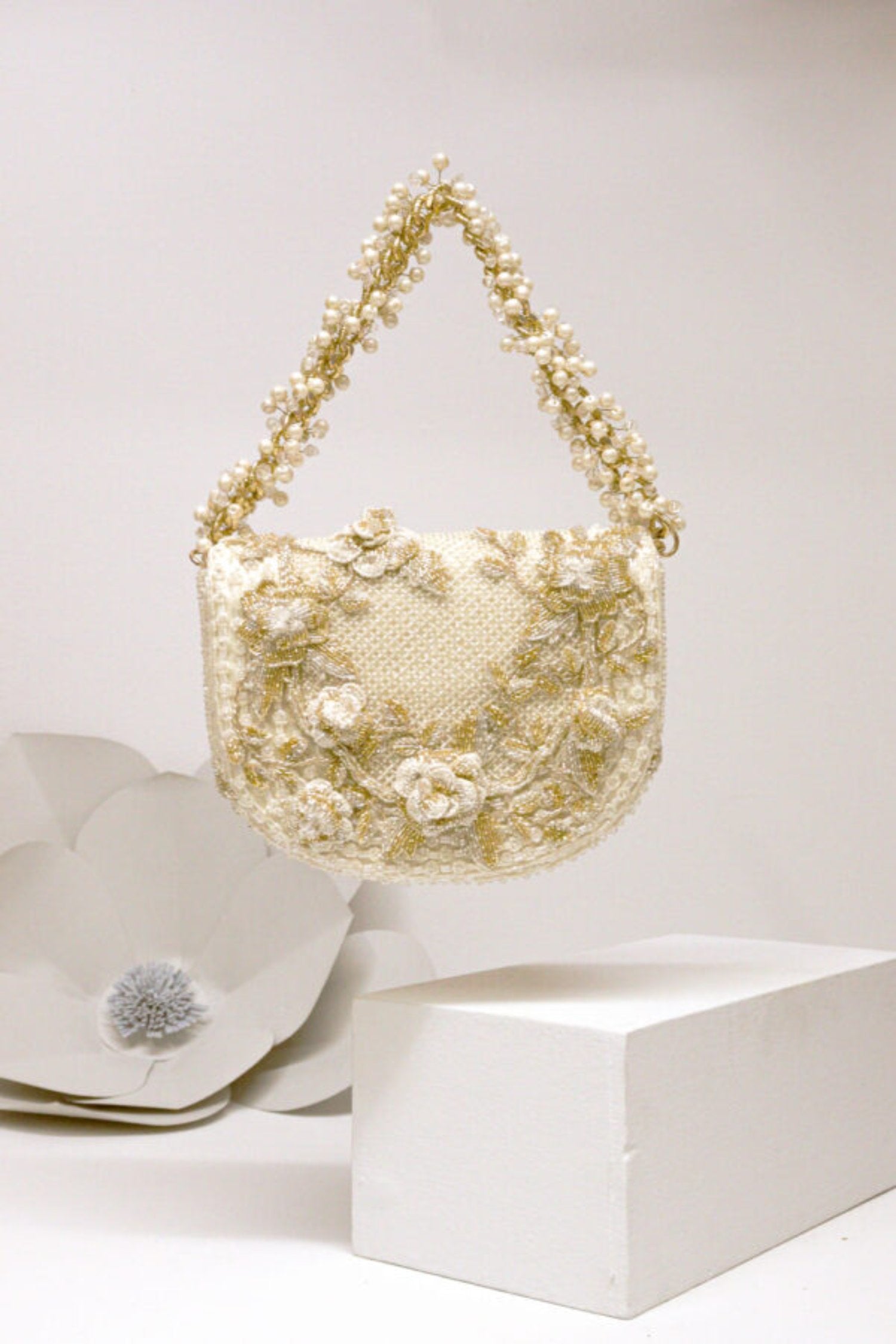 Callie Sling Ivory