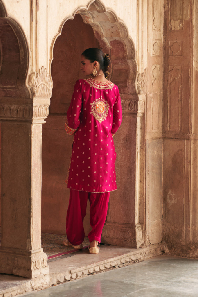 ANILA - HOTPINK SHORT KURTA WITH SALWAR WITH DUPATTA