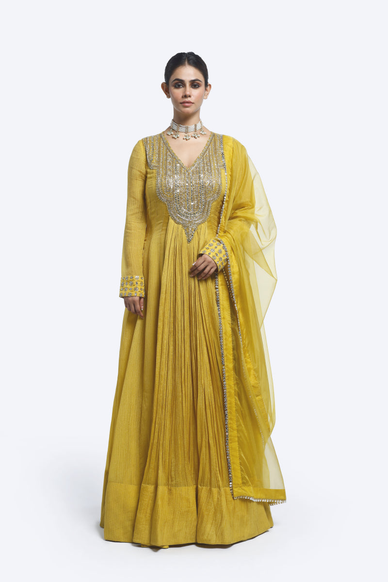 Crush Fabric V-Neck Suit Set