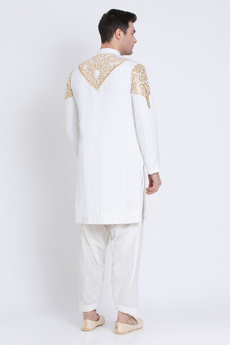 Kurta