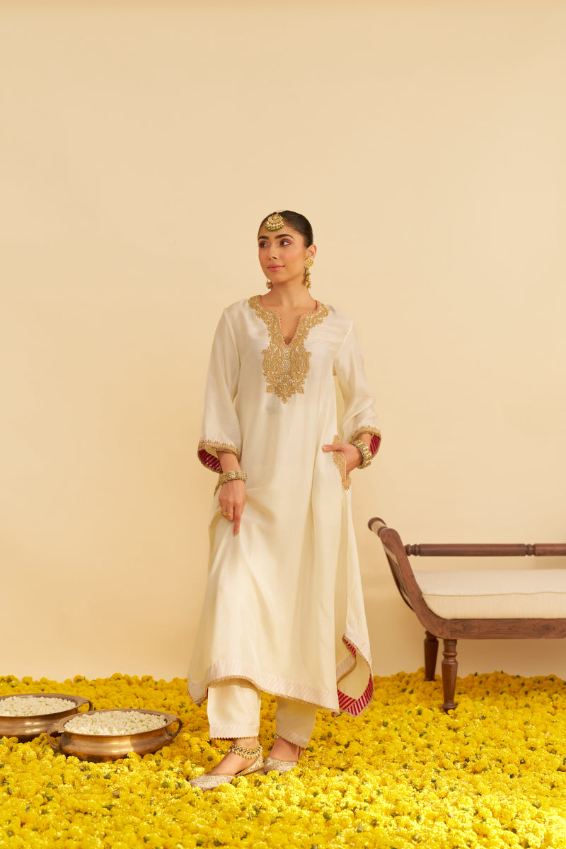 Amaya-Long Kaftan With Salwar And Dupatta