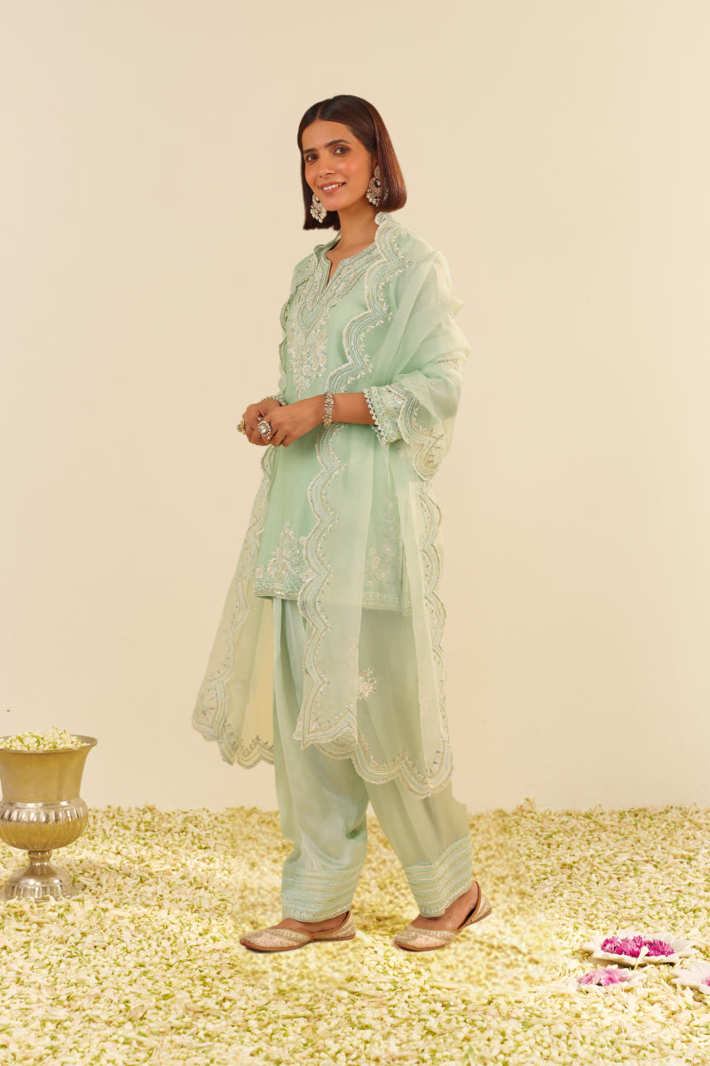 Haniya - Short Kurta With Salwar And Dupatta