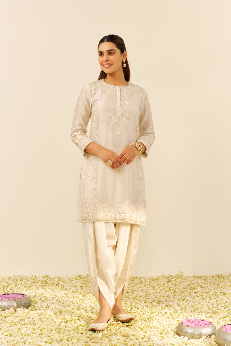 Zaisha - Short Kurta With Dhoti