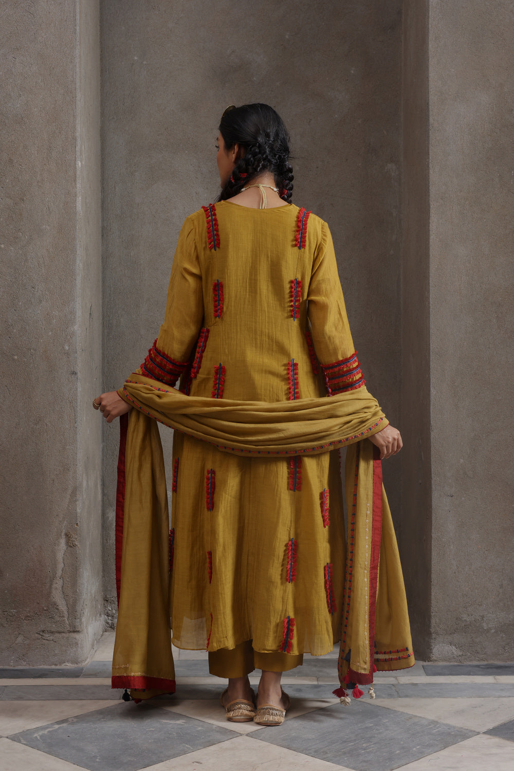 PANKHUDI KURTA SET