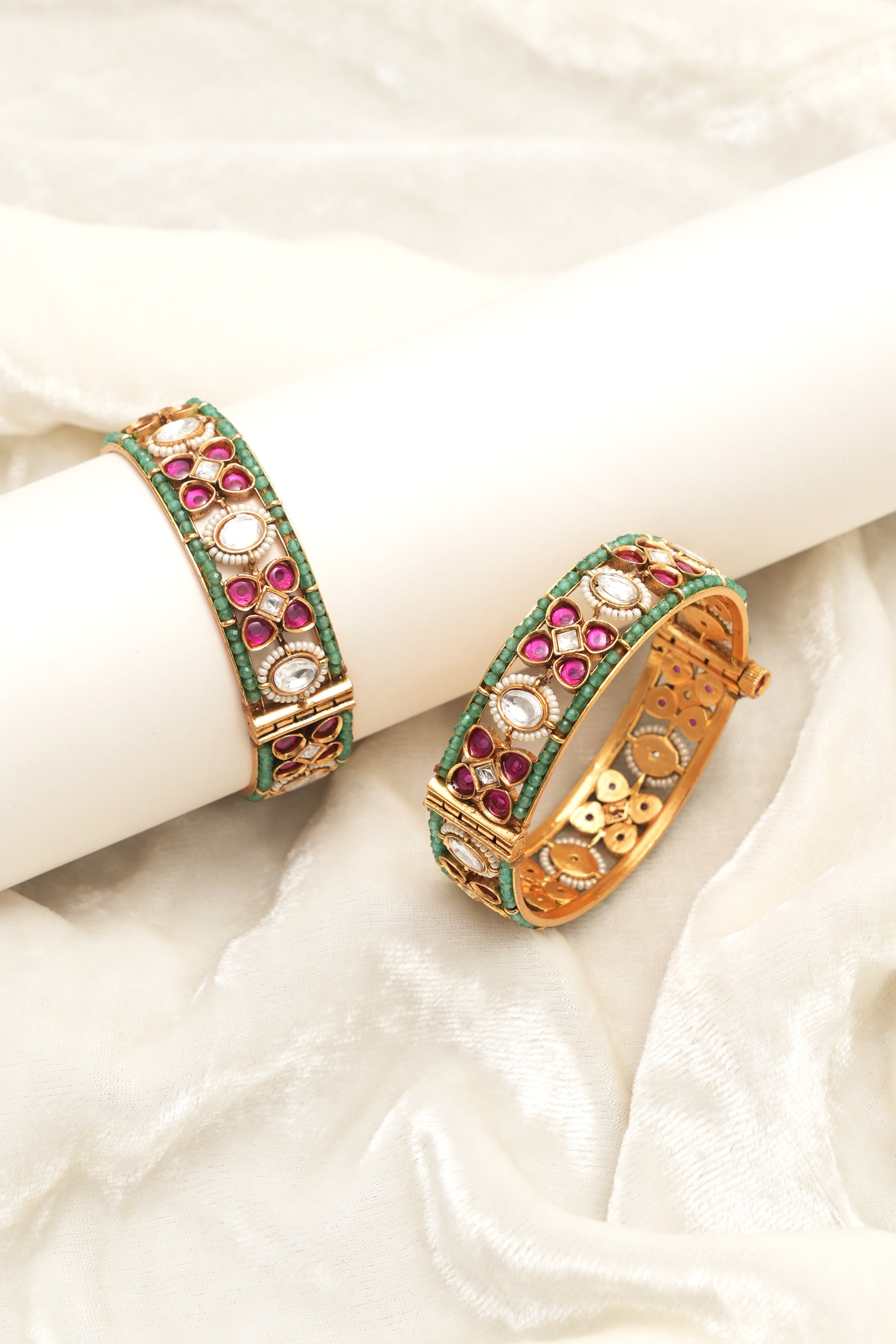 Rajwada Heritage Gold Bangles Set
