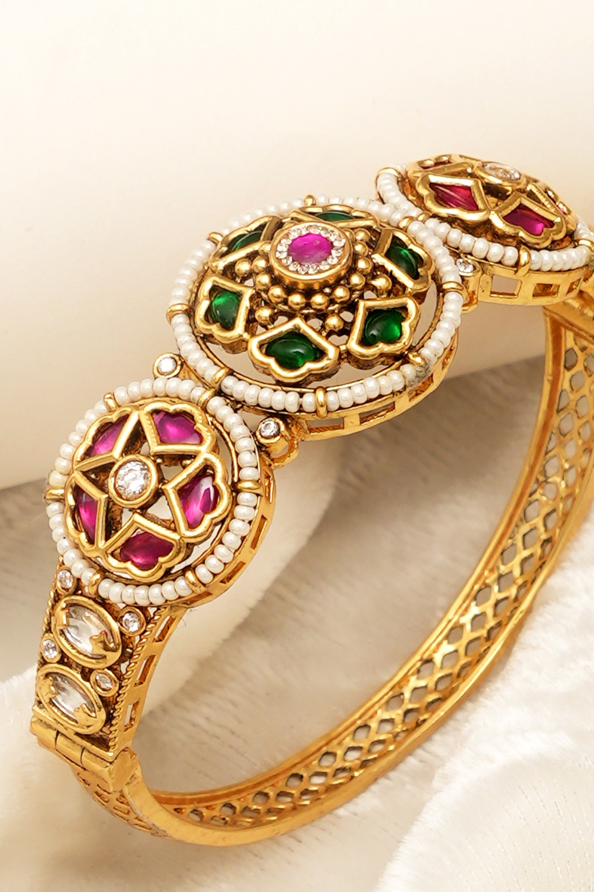 Royal Kundan Gold Look Bangles Set