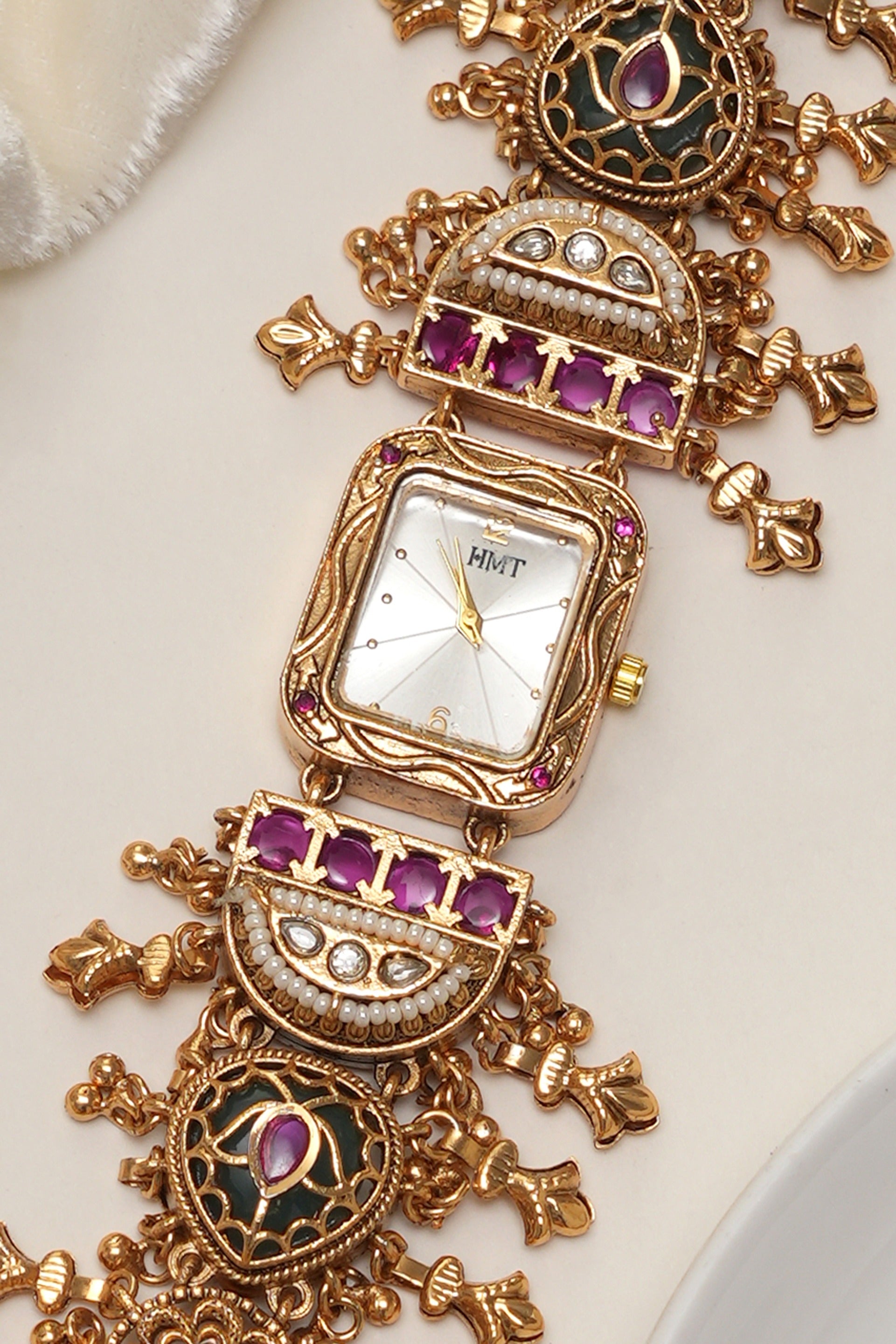 Rajwadi Heritage Gold Look Wrist Watch