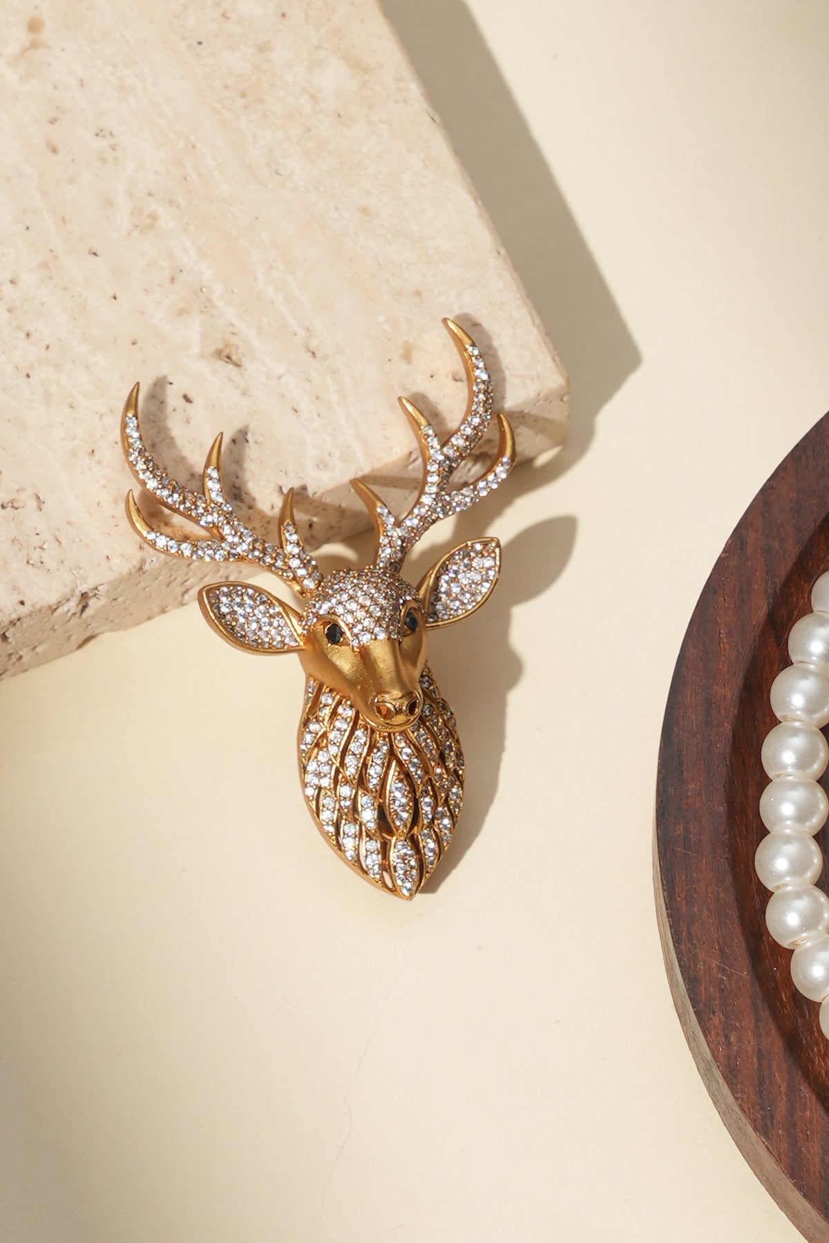 Rajhiran Royal Kundan Brooch
