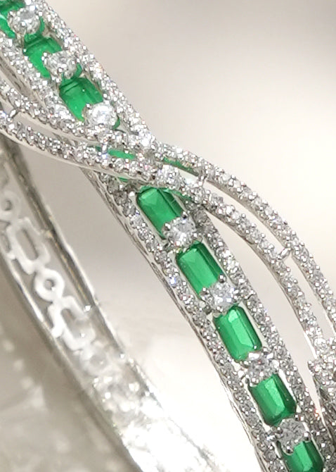 Elegant Everyday Diamond Bracelet for Women
