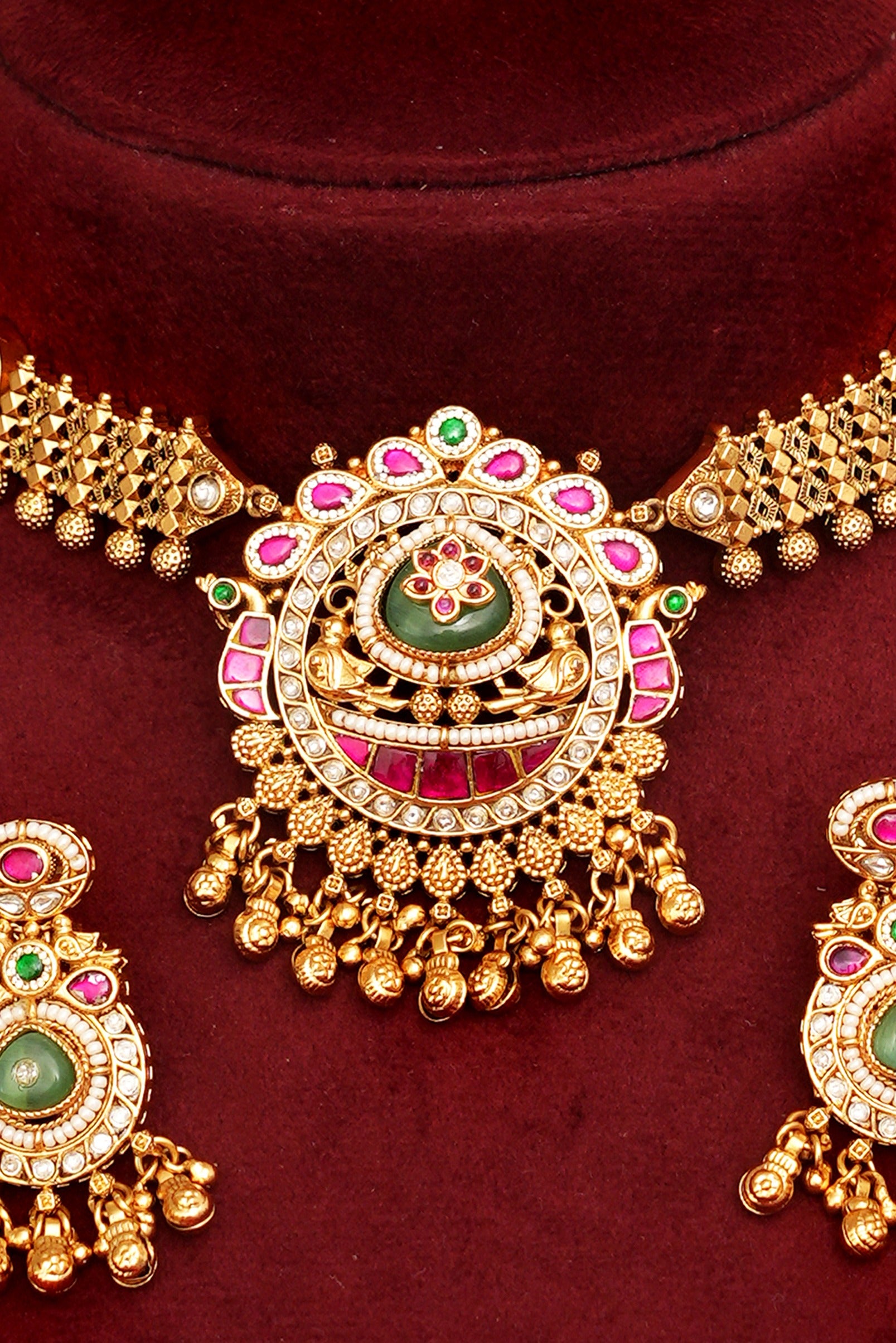 Traditional Indian Royal Necklace Set