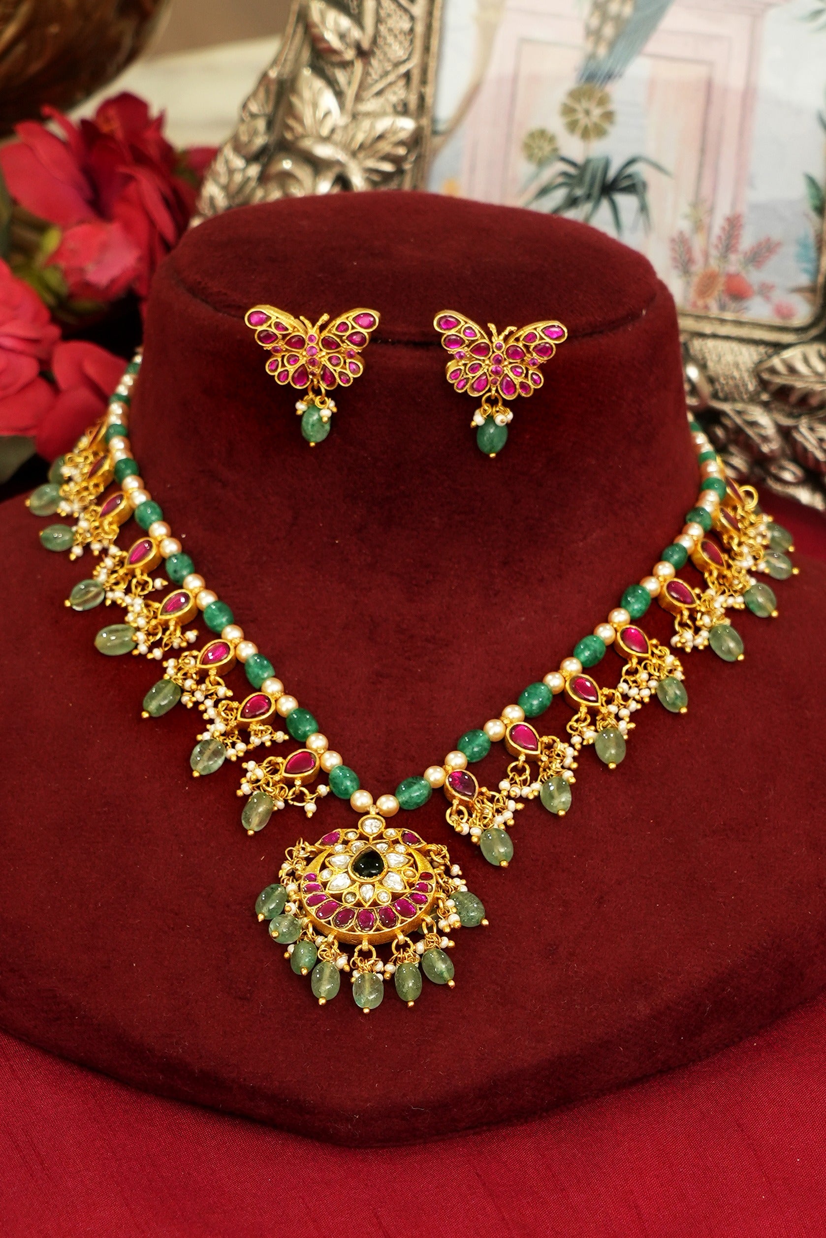 Rajsi Traditional Jadau Jewellery Necklace Set