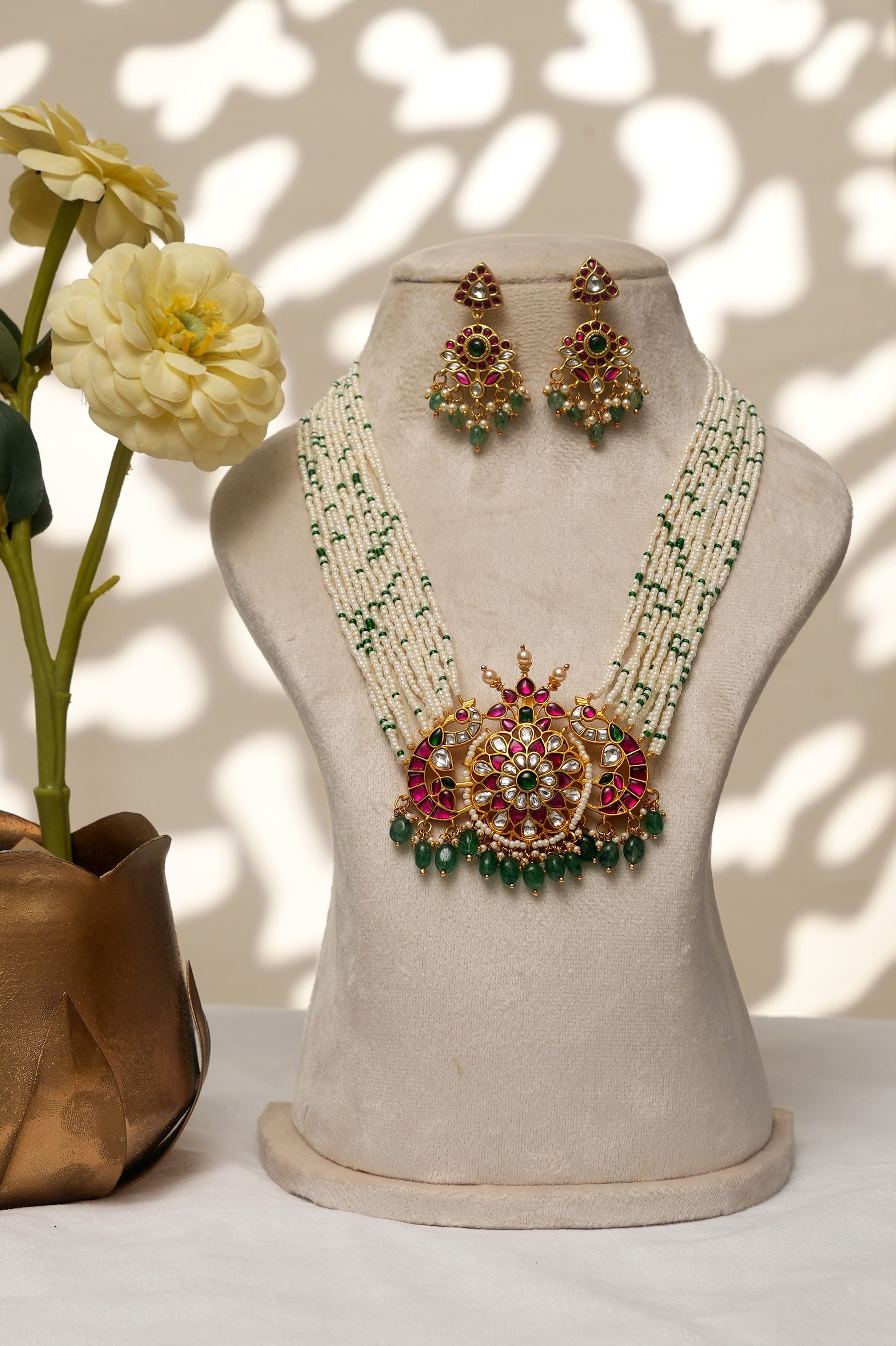 Royal Jadau Gold Look Necklace Haram