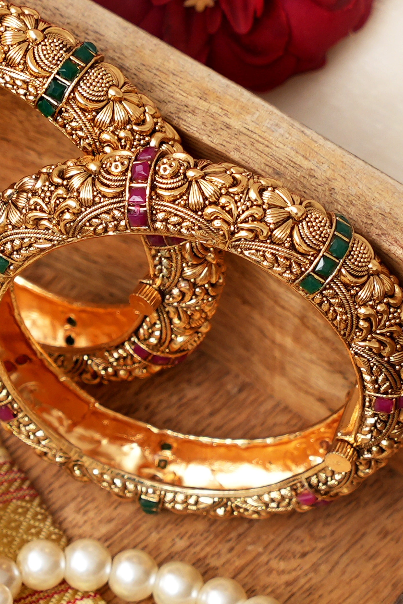 Vaibhavi Heritage Bangles