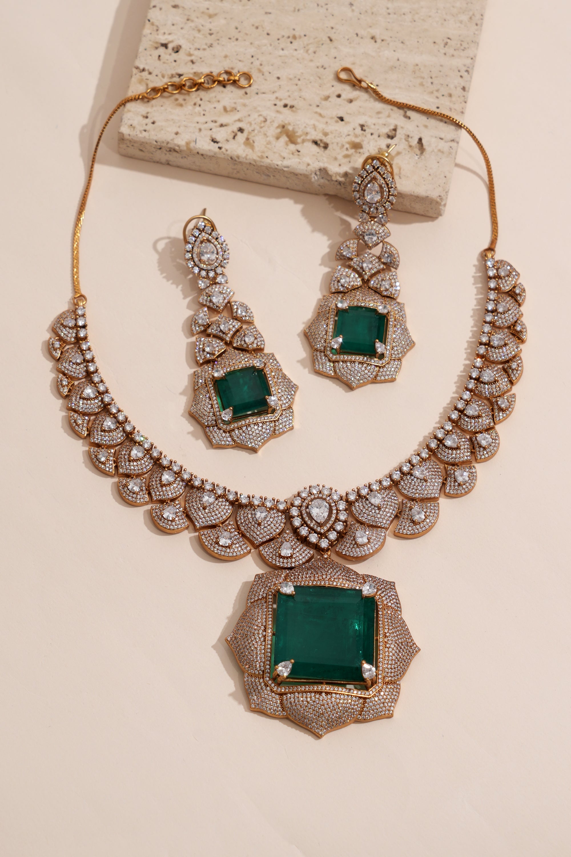 Heritage Gold Plated Moissanite Necklace Set